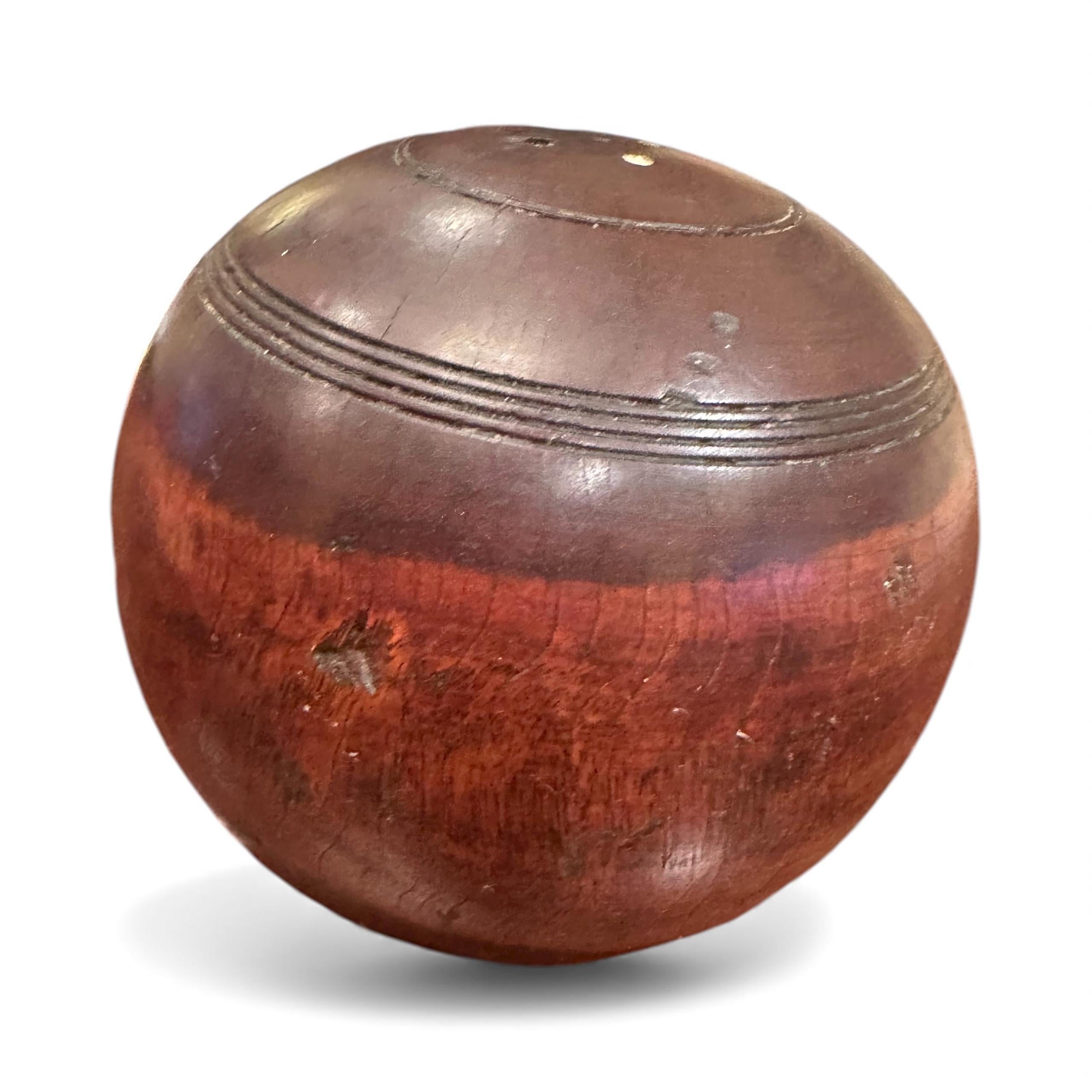 Altro Two 19th Century Scottish Lignum Vitae Carpet Lawn Balls. in vendita