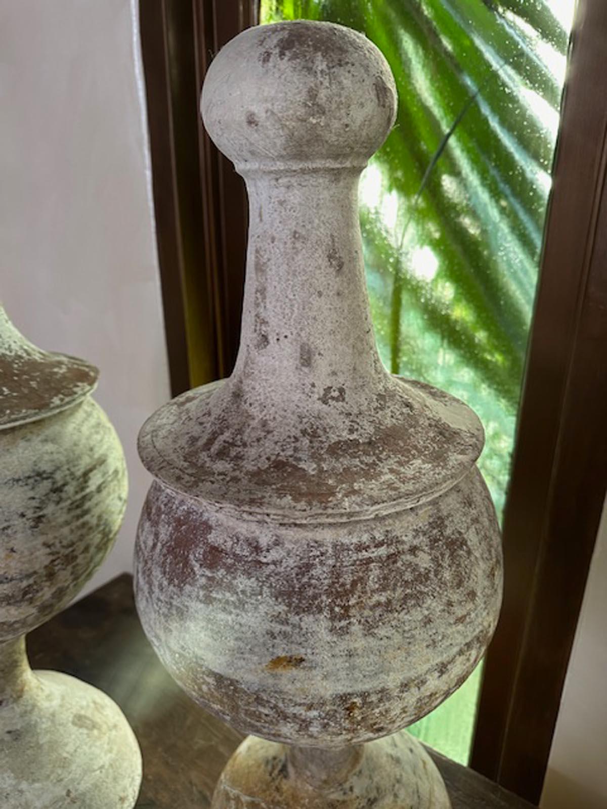 Two 19th Century Terracotta and Gesso Finials  For Sale 10