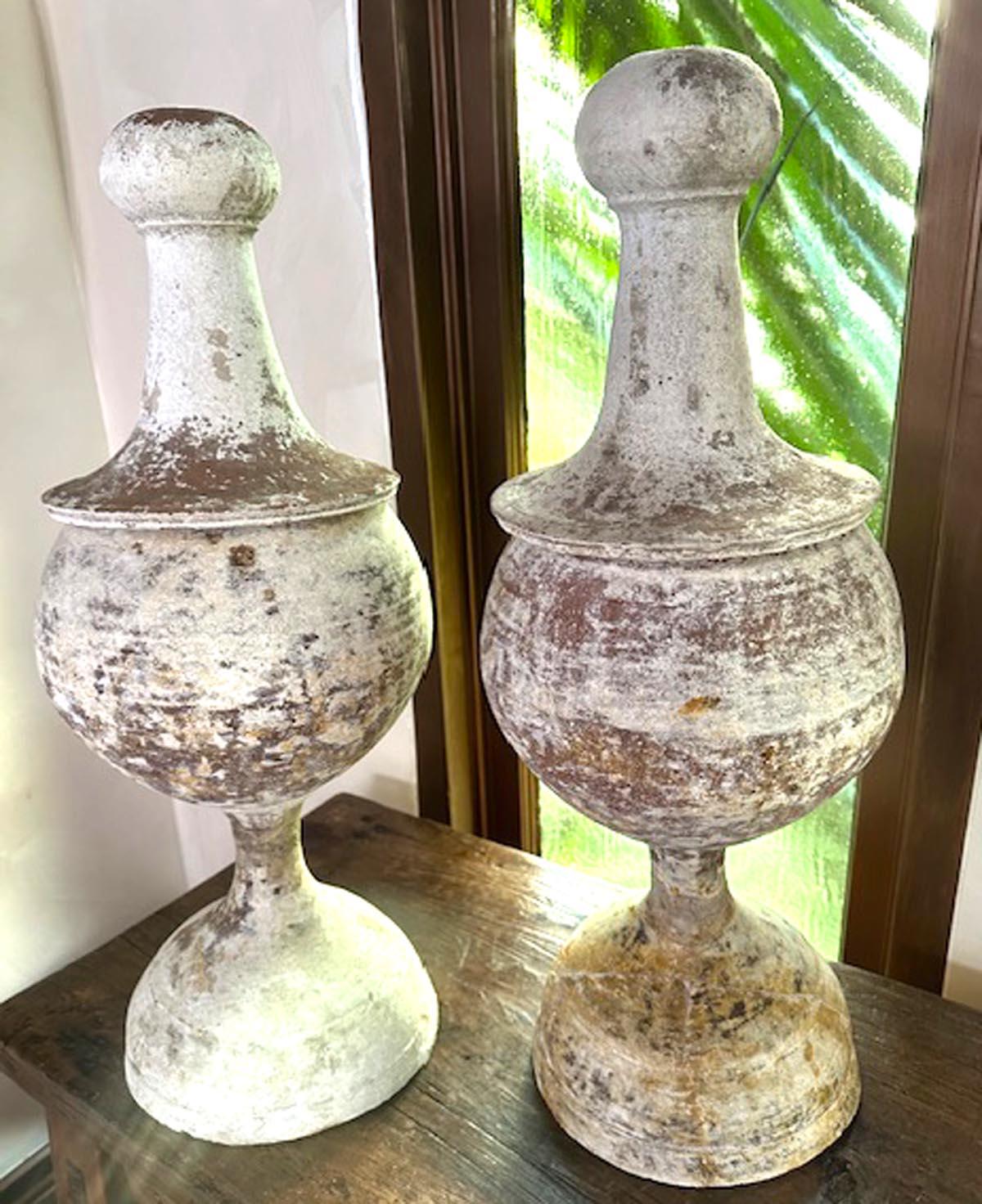 This listing is for two 19th century terra-cotta finials with old gesso.
These sat on pre 1825, Spanish Colonial houses. Top lifts off. From the high Highlands of Guatemala. Old natural patina.
