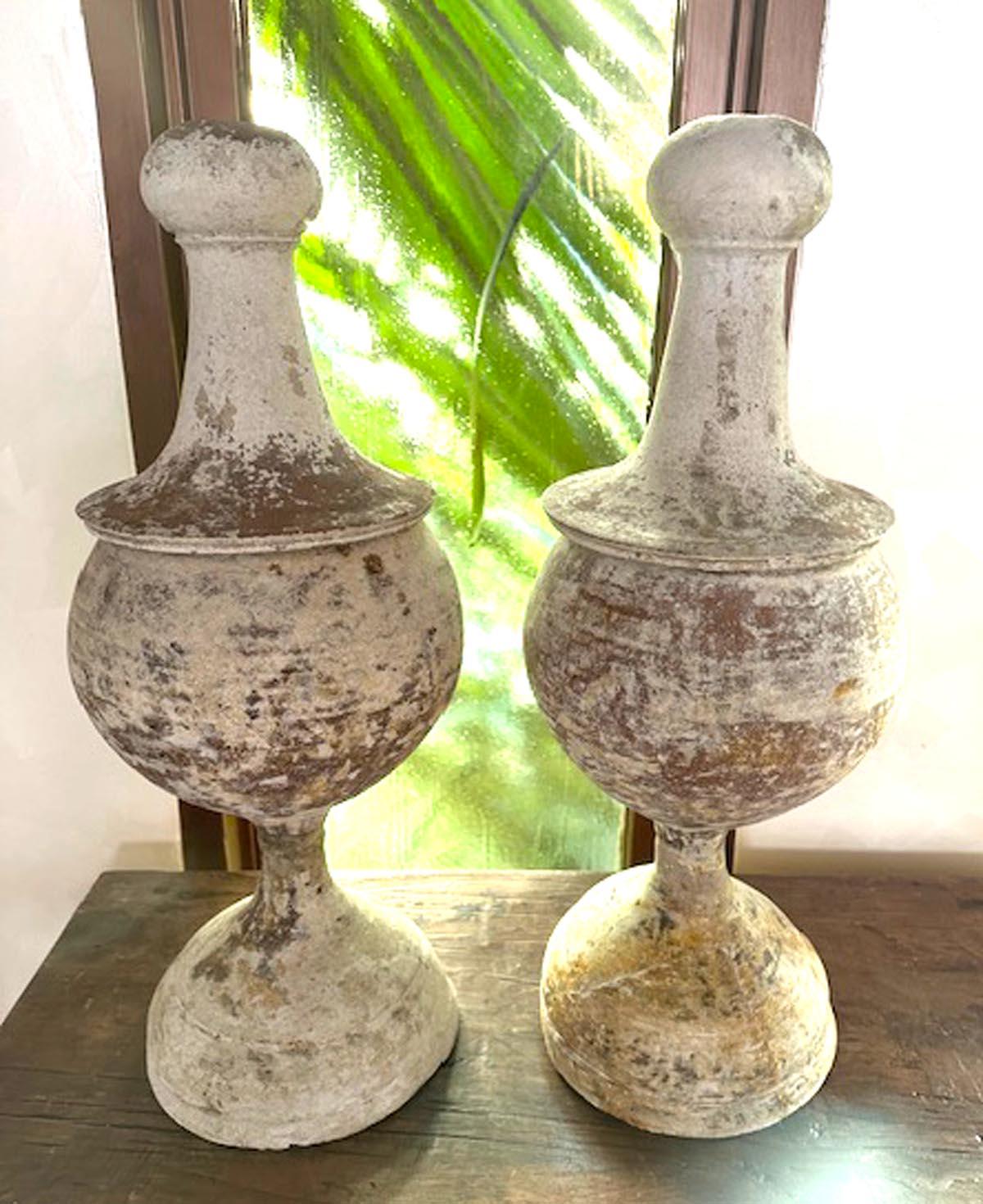 Two 19th Century Terracotta and Gesso Finials  In Good Condition For Sale In Los Angeles, CA