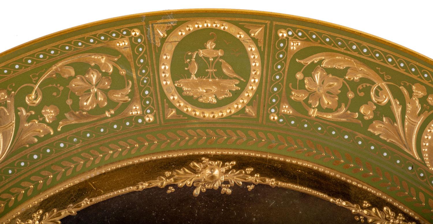 Deux assiettes de cabinet en porcelaine de Vienne du XIXe siècle en vente 6