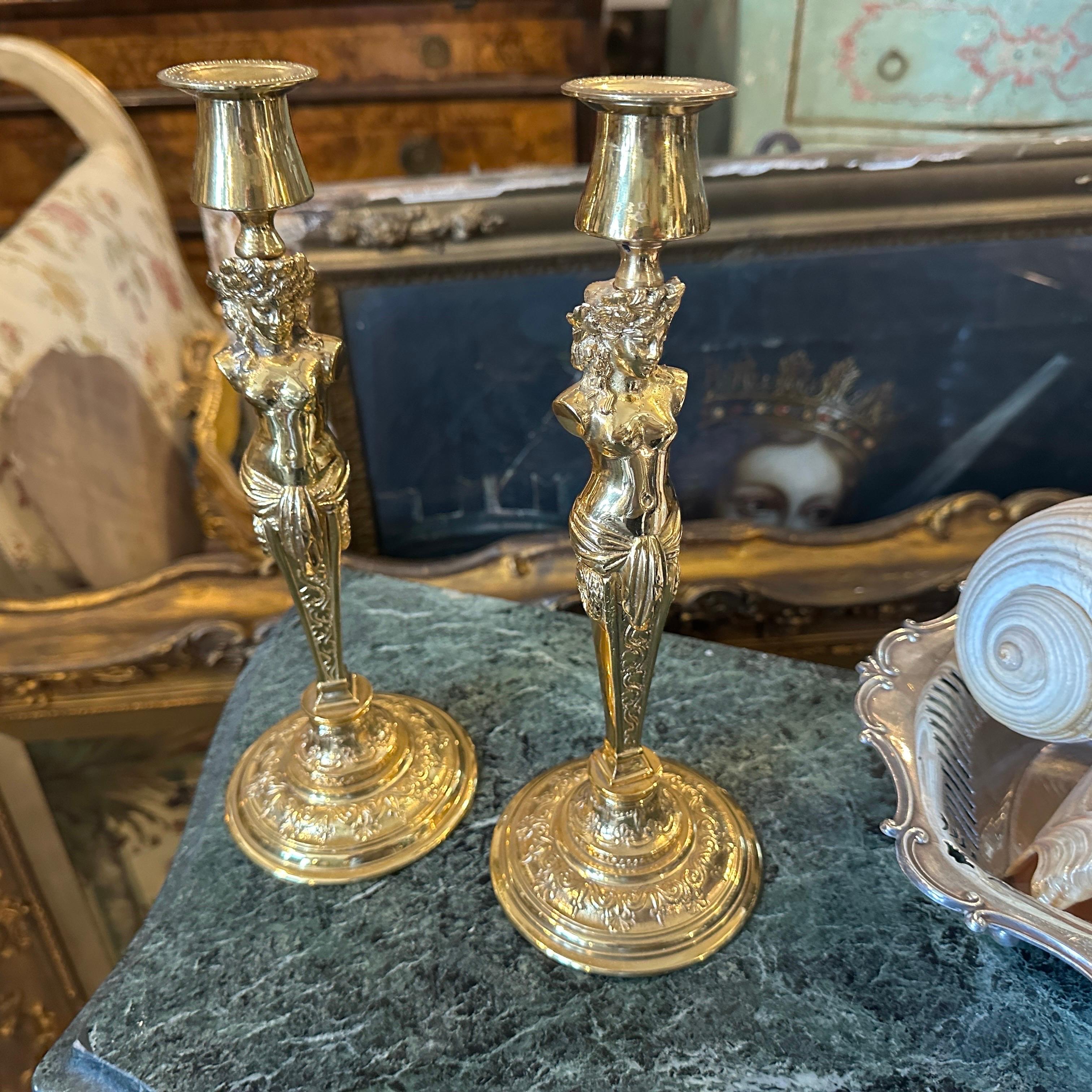 Two 20th Century Art Nouveau Gilded Metal Italian Candlesticks In Excellent Condition For Sale In Catania, Sicilia