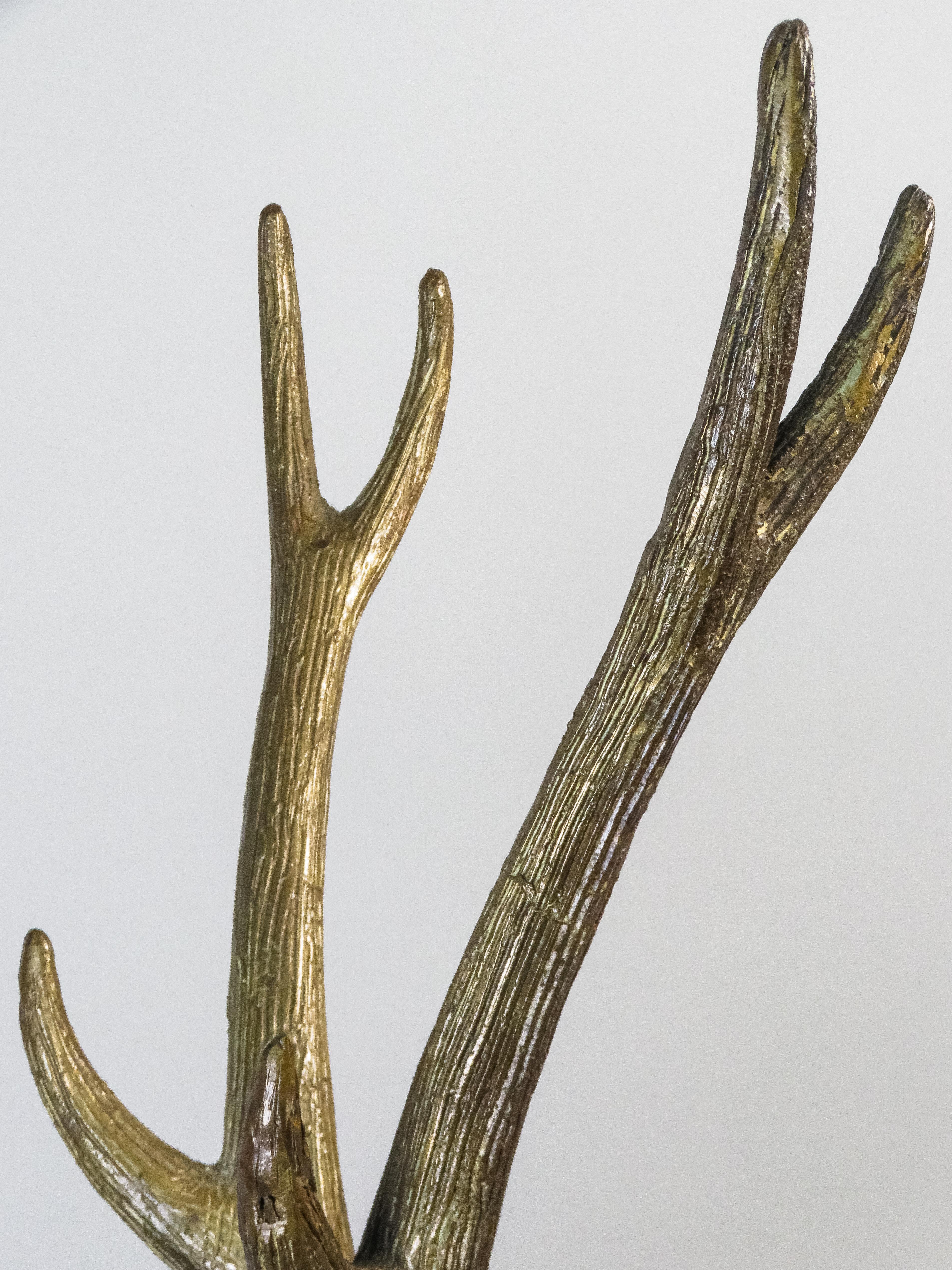 Two 20th-century gilt bronze deer sculptures For Sale 4