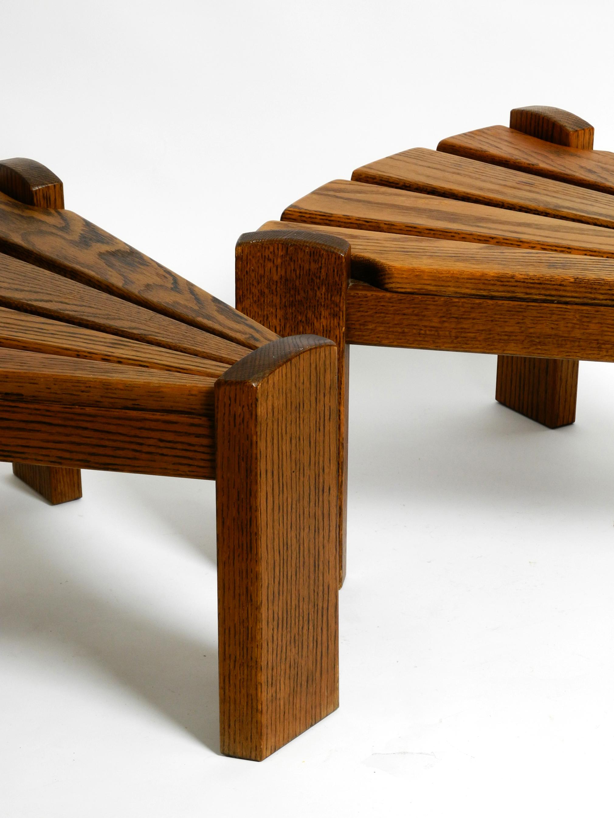 Deux tables d'appoint ou tables basses de forme triangulaire des années 50 par Dittman pour Awa Radbound en vente 7