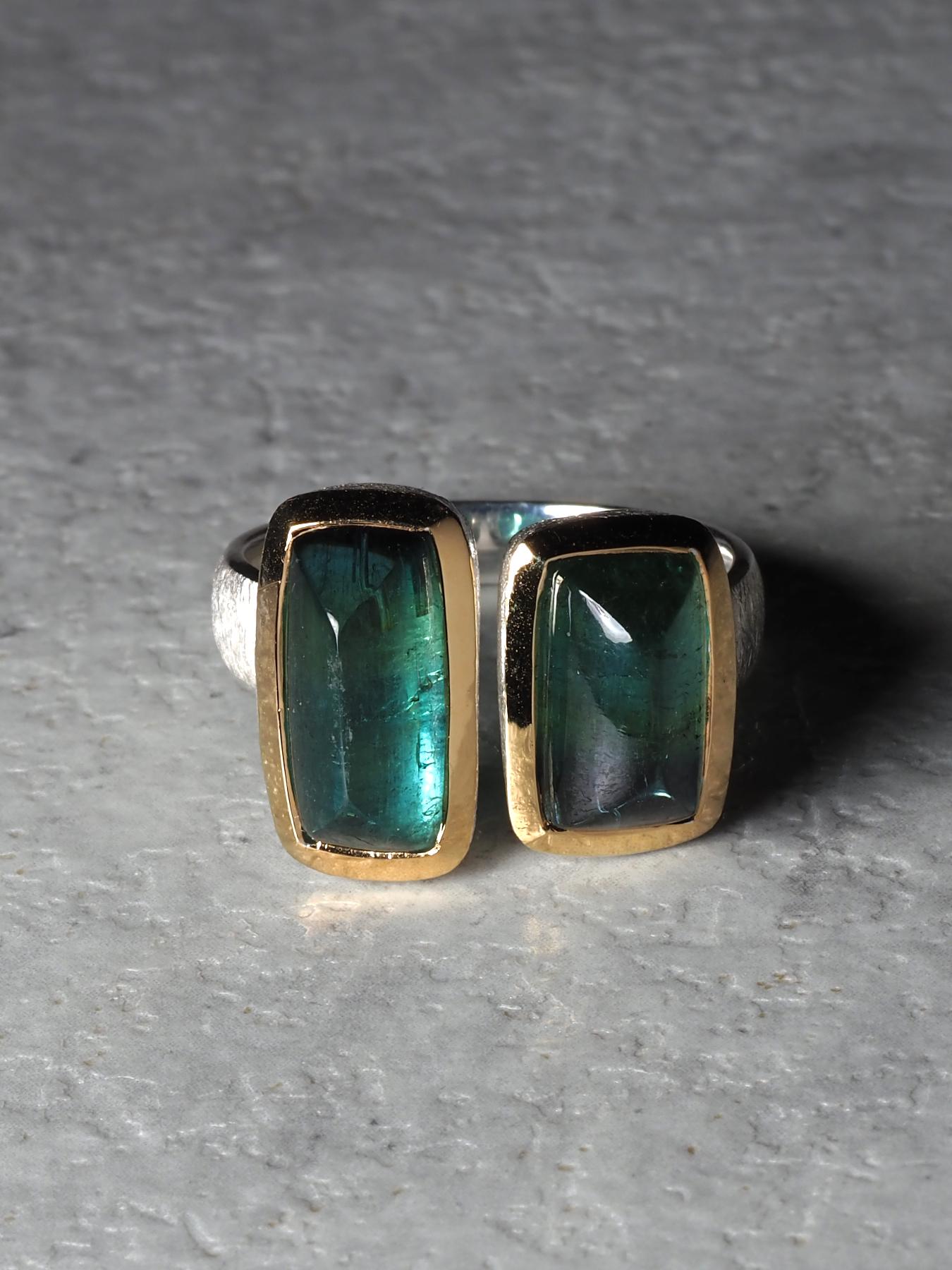 Anello con due tormaline verdi da 7 carati in oro 18 carati e argento sterling, regalo fatto a mano in vendita 13