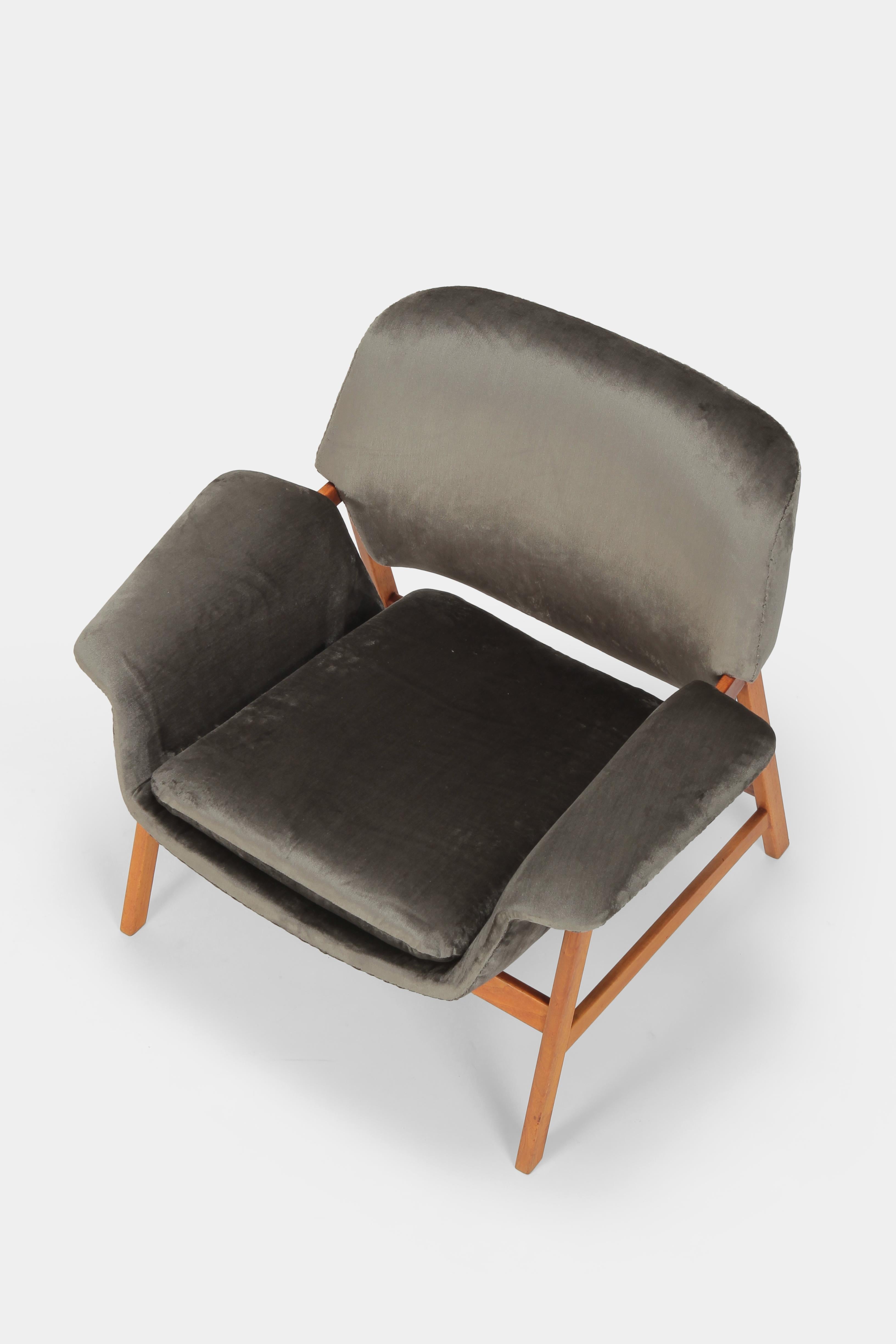 Silk Two 849 Armchairs by Gianfranco Frattini for Cassina