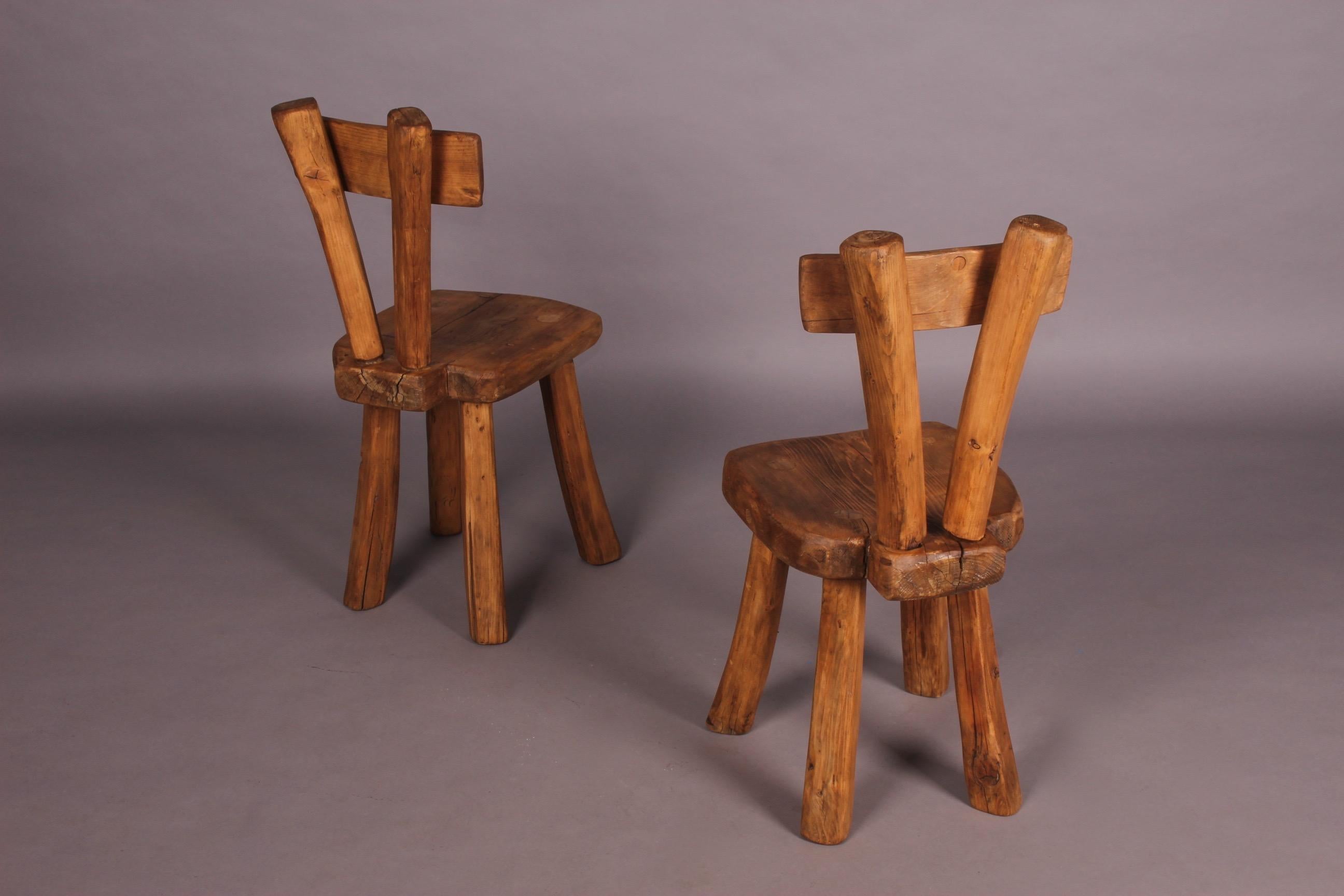 Two Alexandre Noll style chairs, the place of the chair is restore.