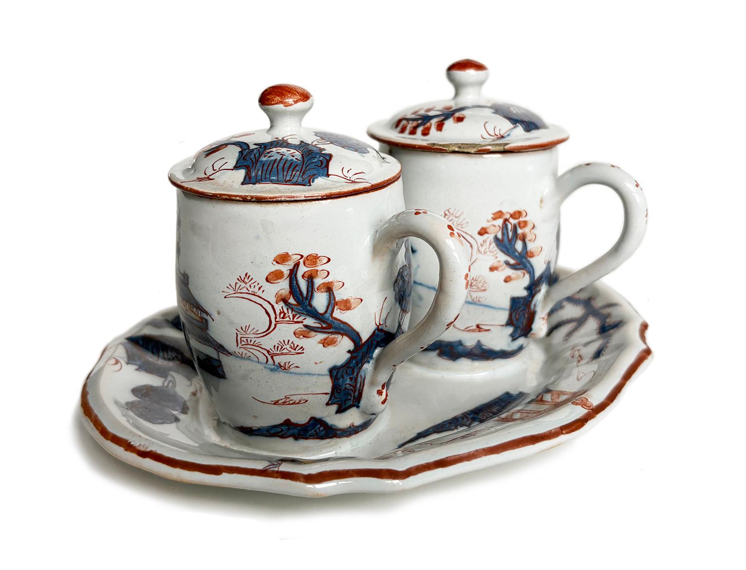 18th Century and Earlier Deux pots de moutarde anciens en maïolique, Milan, 1745-1788 Circa en vente