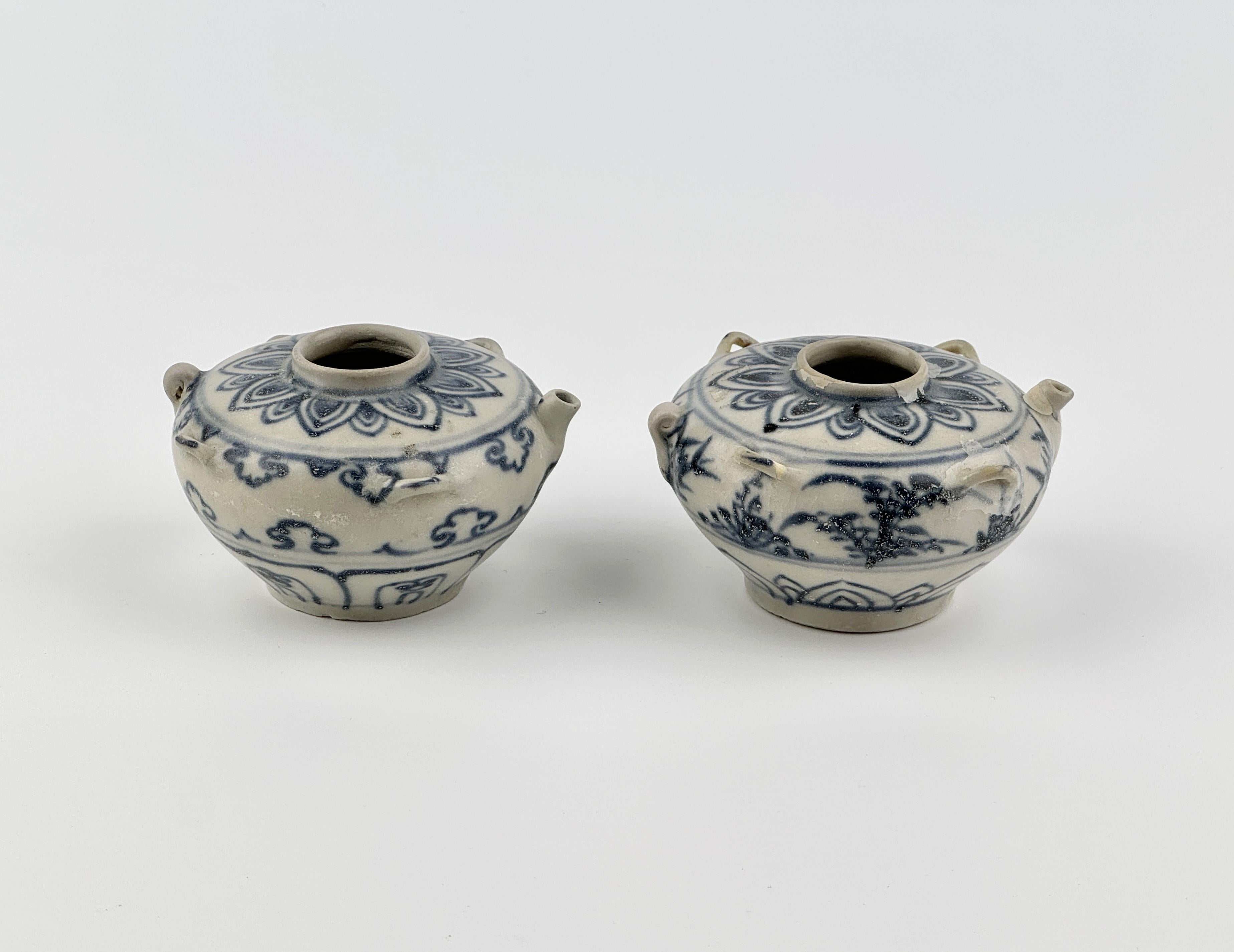 Vernissé Deux vases annamites, fours Chu Dau, XVe-XVIe siècle, dynastie Le en vente