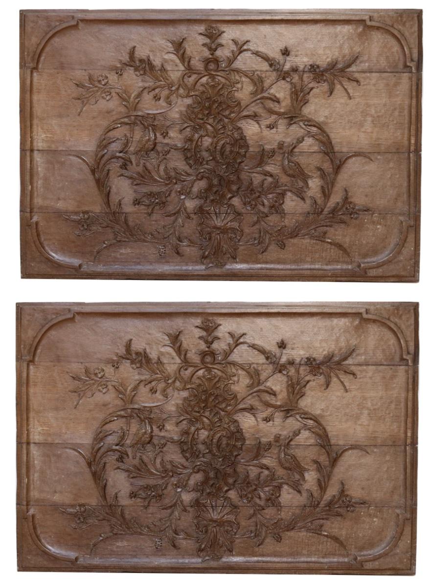 These very decorative hand carved oak wall panels were reclaimed from a panelled room. We have several sets available.
 
Additional Dimensions:
 
1. 70 x 103 x 1.5 cm
 
2. 71 x 104 x 1.5 cm
