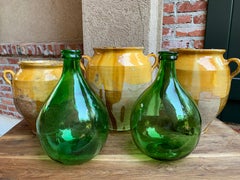 Deux antiques Demijohn en verre vert européen:: pichet à vin Carboy Italian Villani