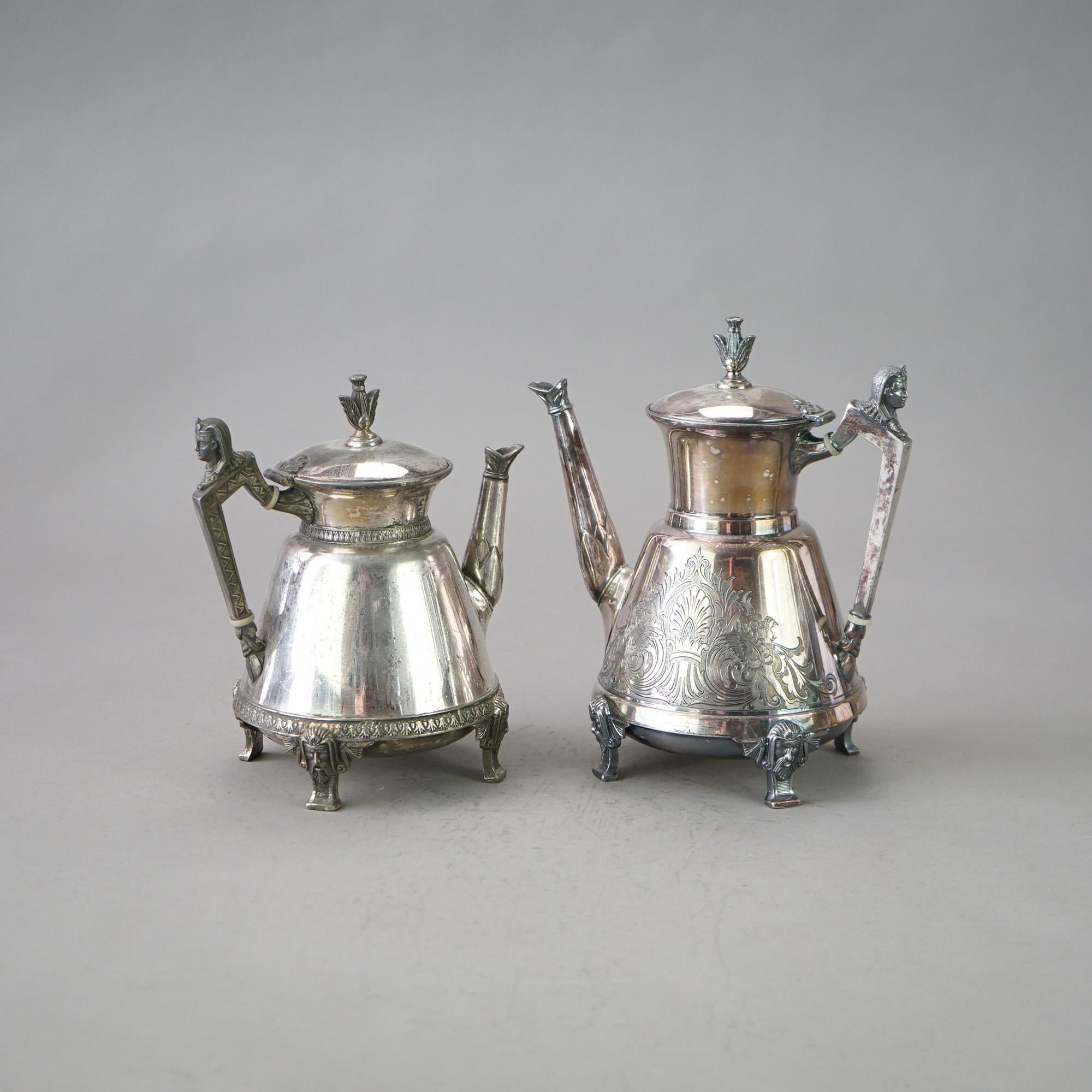 Due antiche teiere con piede e figure placcate in argento C1890 in vendita 3