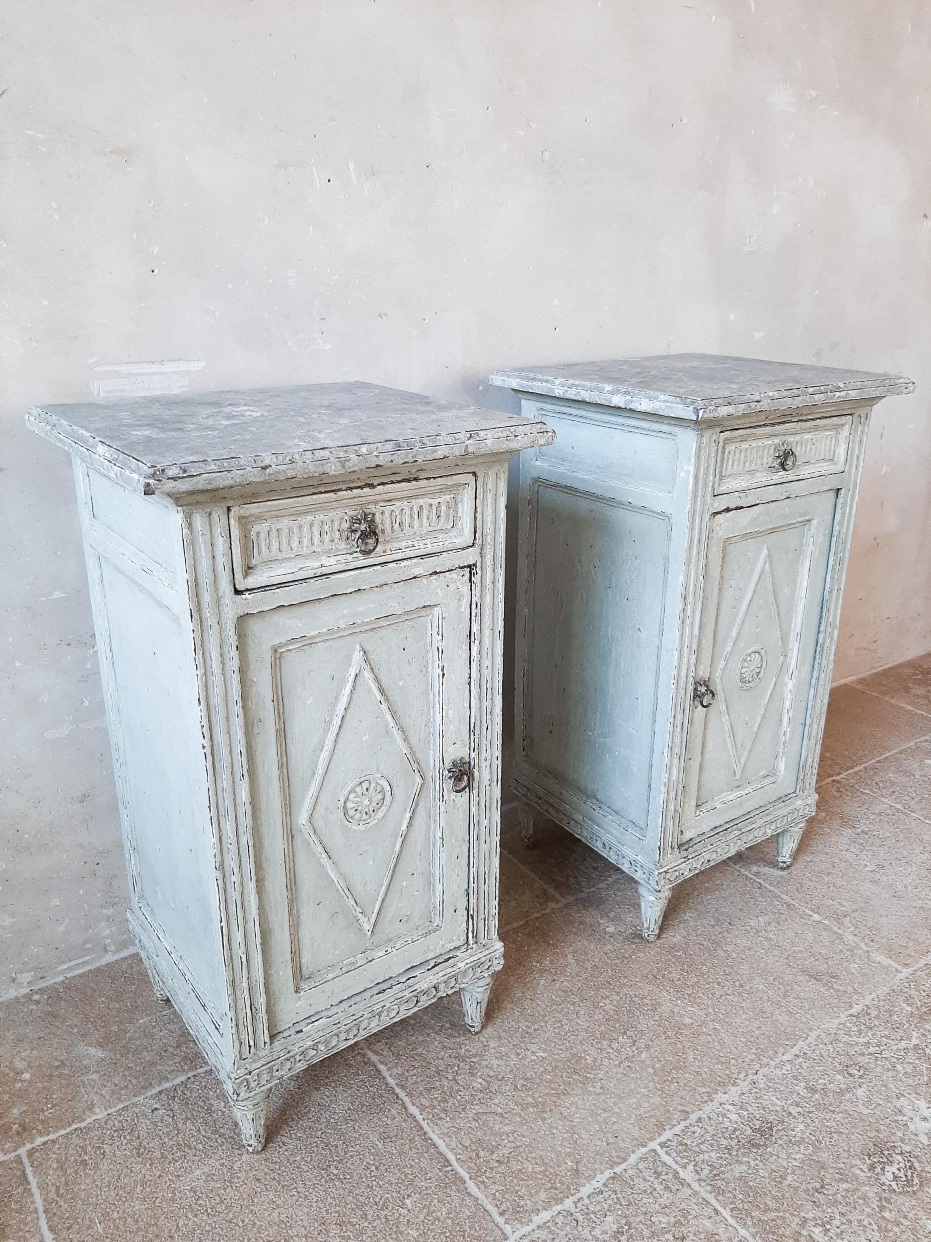 Two Antique French Directoir Cabinets or Nightstands, 19th Century In Good Condition In Baambrugge, NL