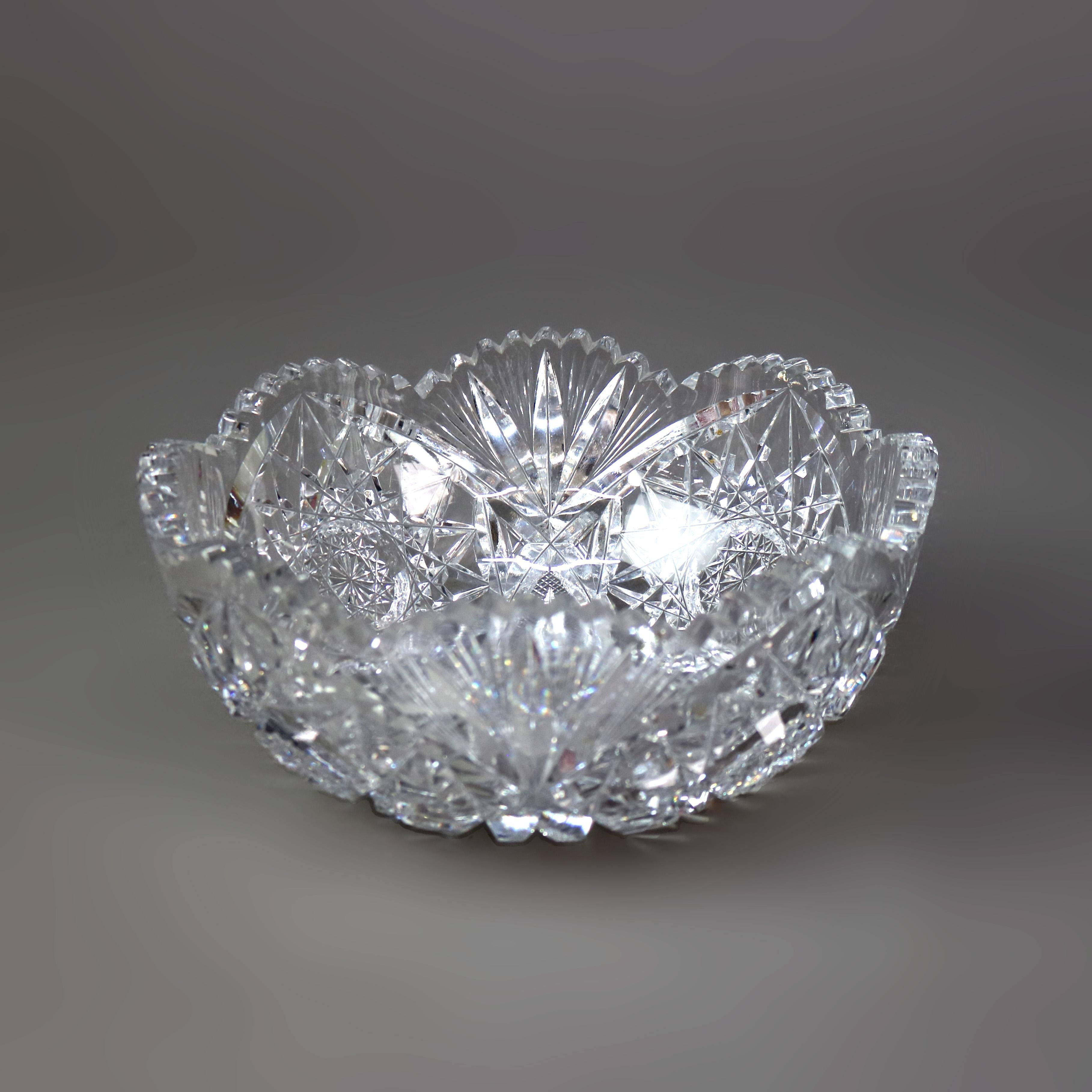 Deux bols anciens en verre taillé brillant de l'école Hawkes C1890 en vente 1