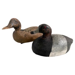 Deux appelants de chasse anciens Jack à un oeil et dos en toile noire et argentée