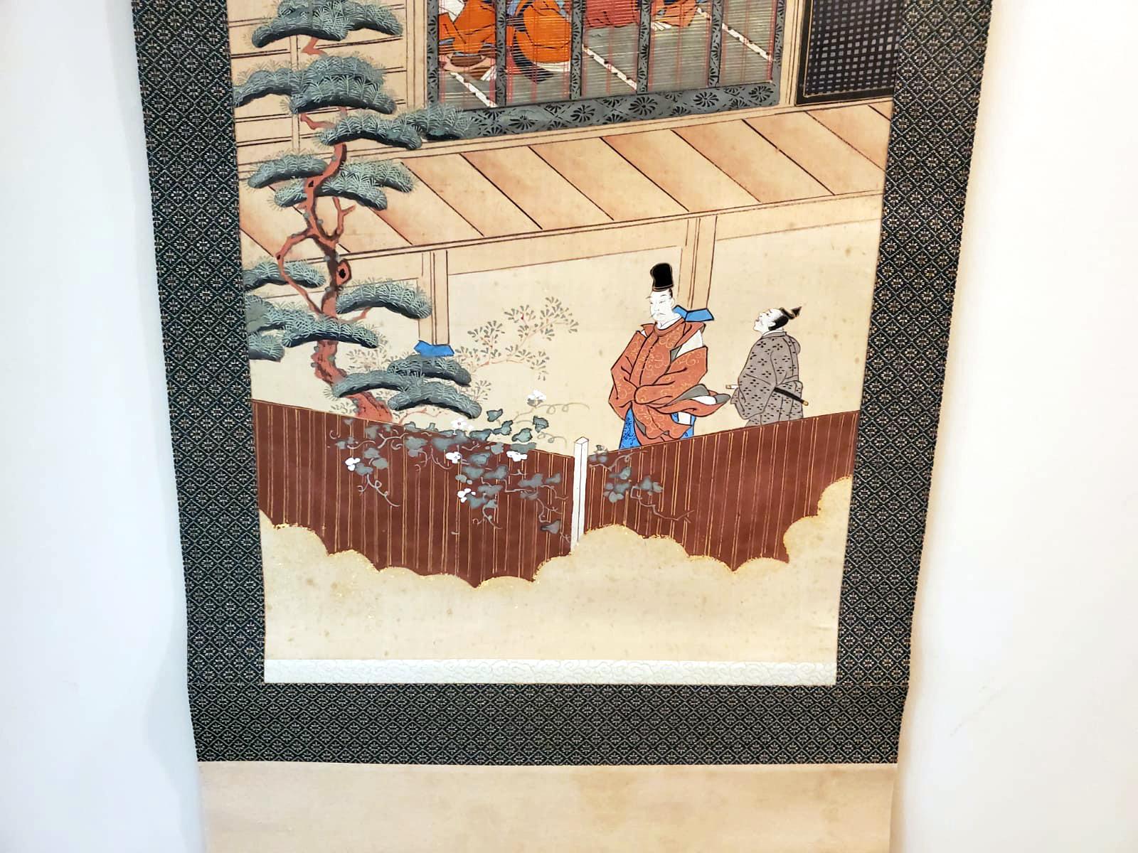 Two Antique Japanese Hanging Scroll Paintings For Sale 3