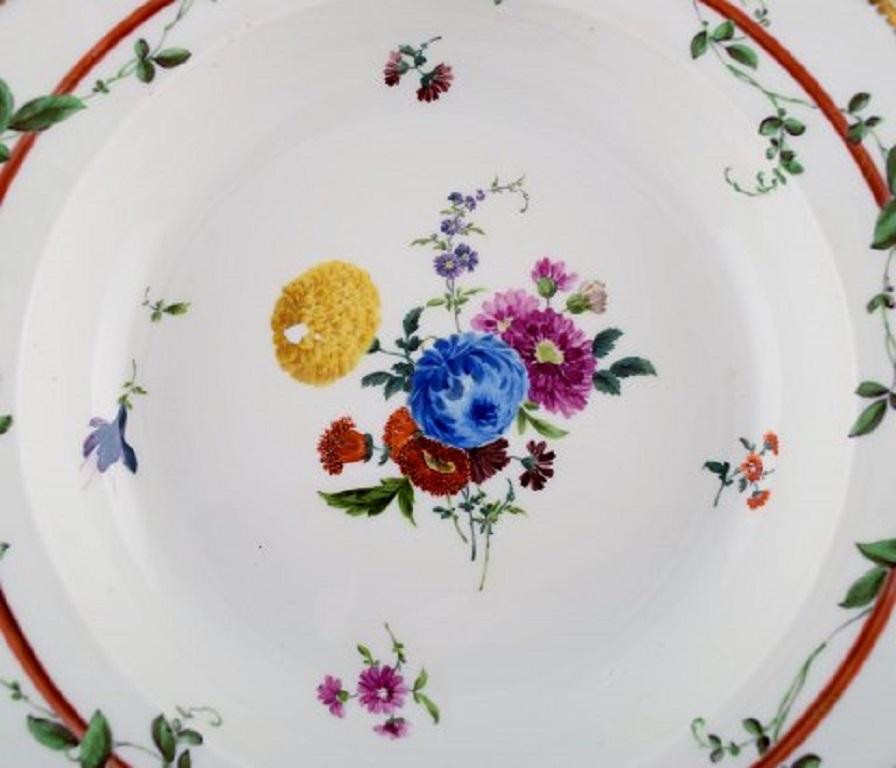 German Two Antique Meissen Deep Plates in Pierced Porcelain with Floral Motifs For Sale