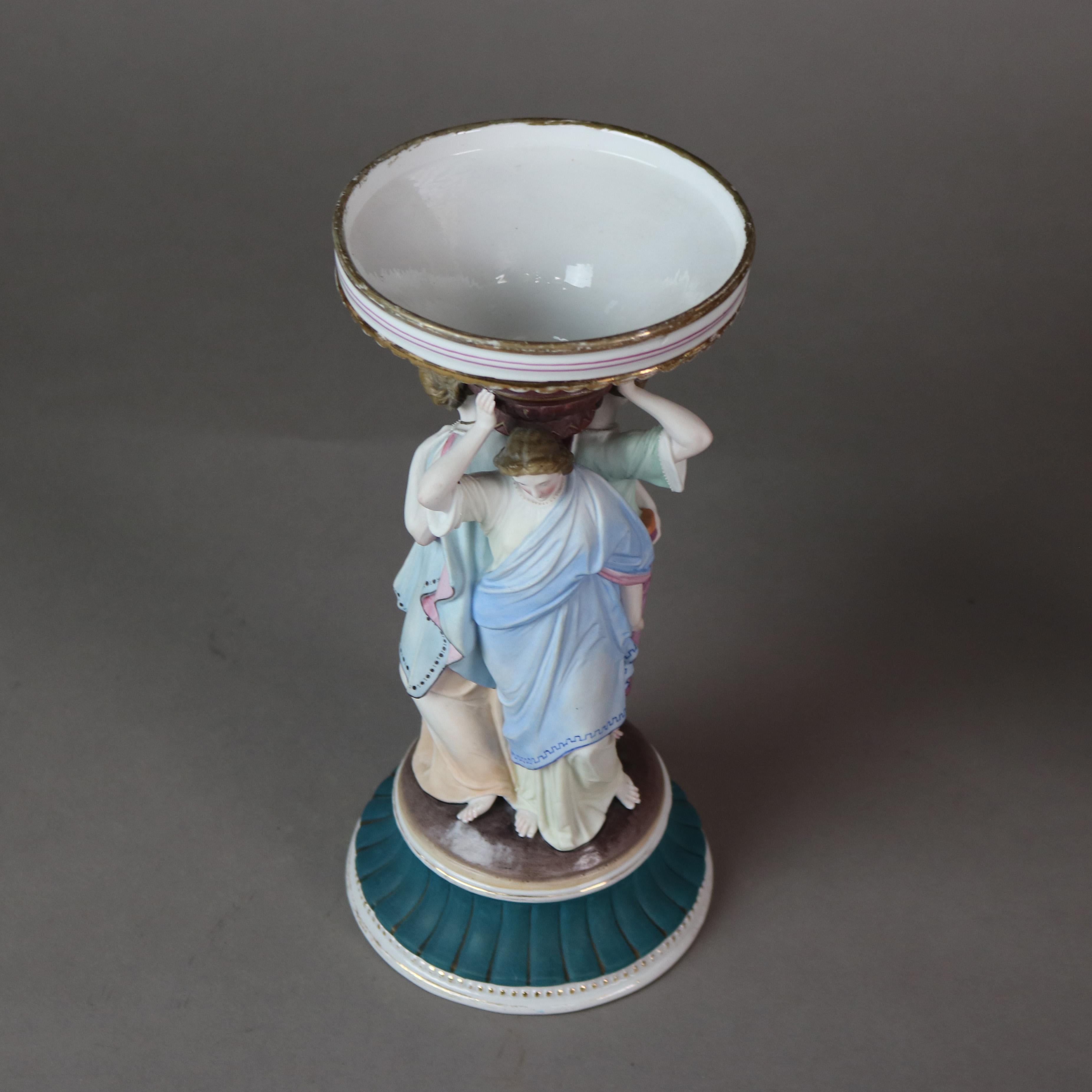 Dos Antiguos Candeleros de Porcelana de 3 Gracias Pintados a Mano de la Escuela de Meissen siglo XIX en venta