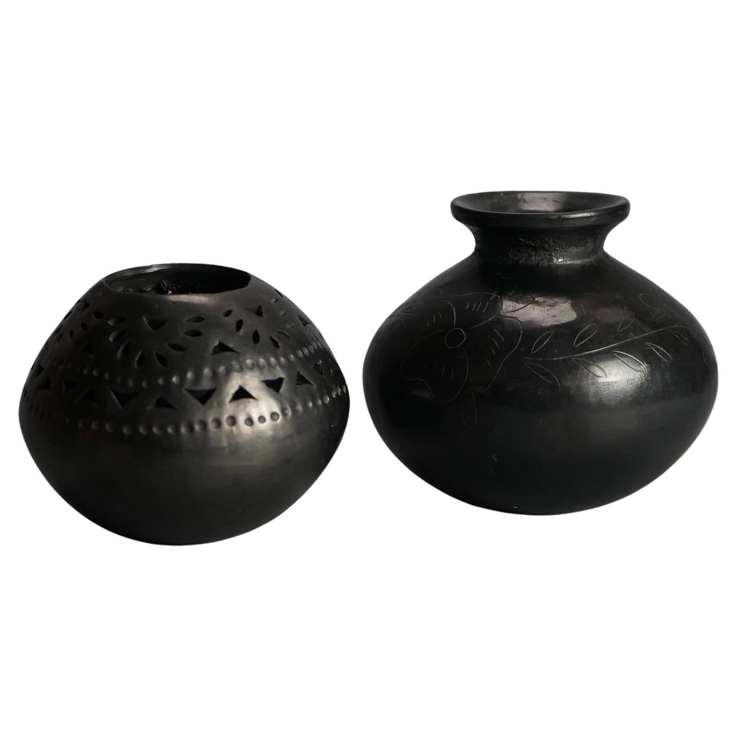 Two Antique Mexican Folk Art Black Reticulated & Incised Pottery Vases c1920 For Sale