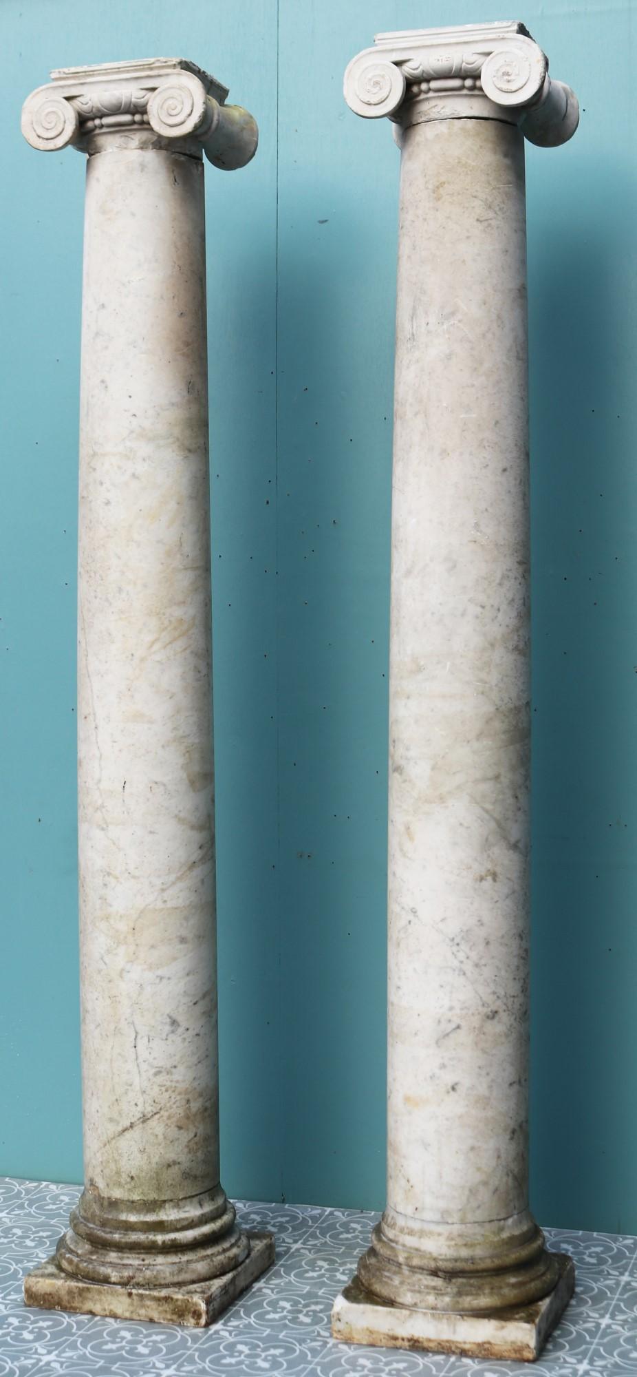 Two Antique Neoclassical Style Marble Columns For Sale 2