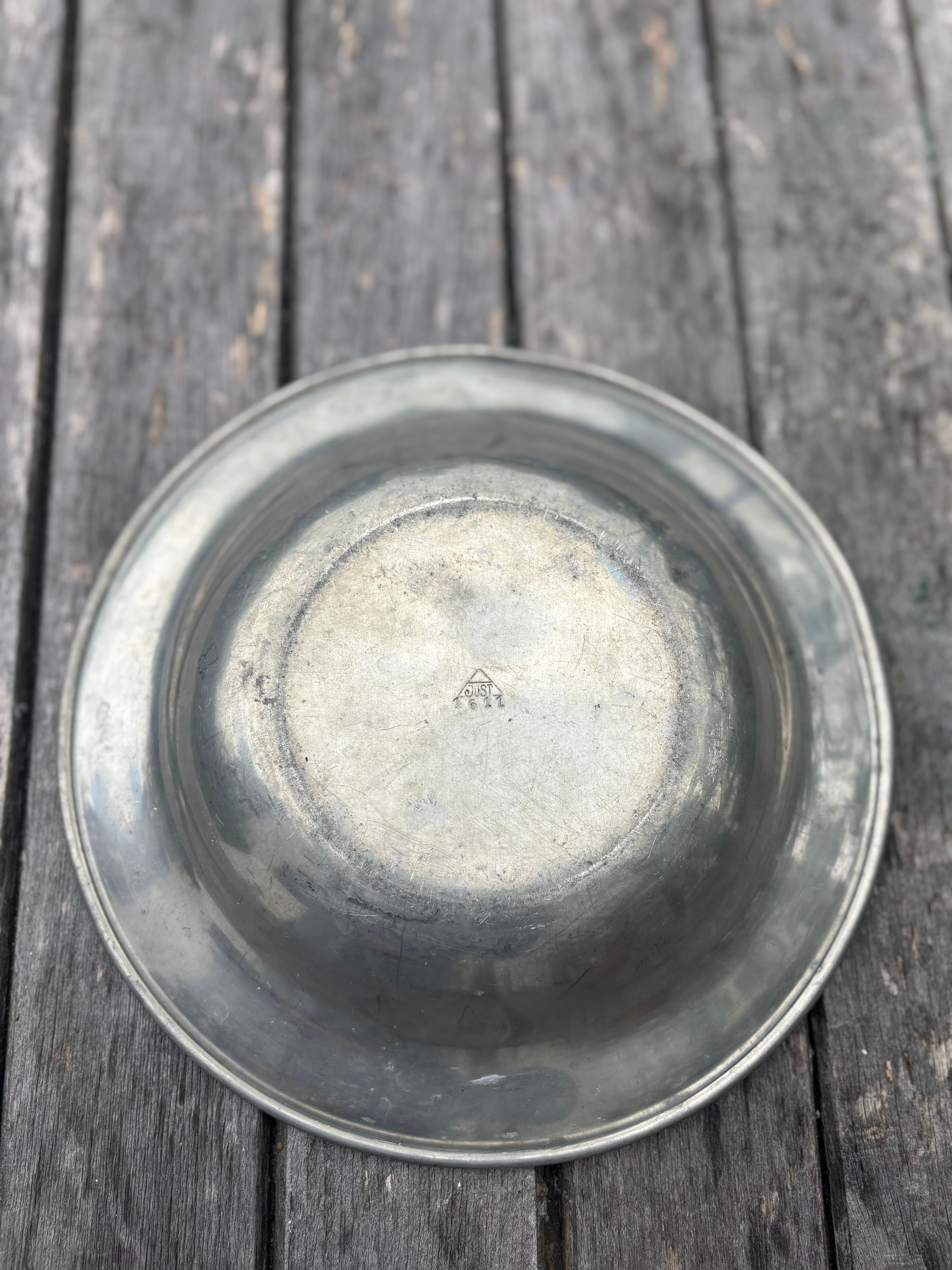 Two Antique Pewter Dishes, Just Andersen, circa 1930s For Sale 4