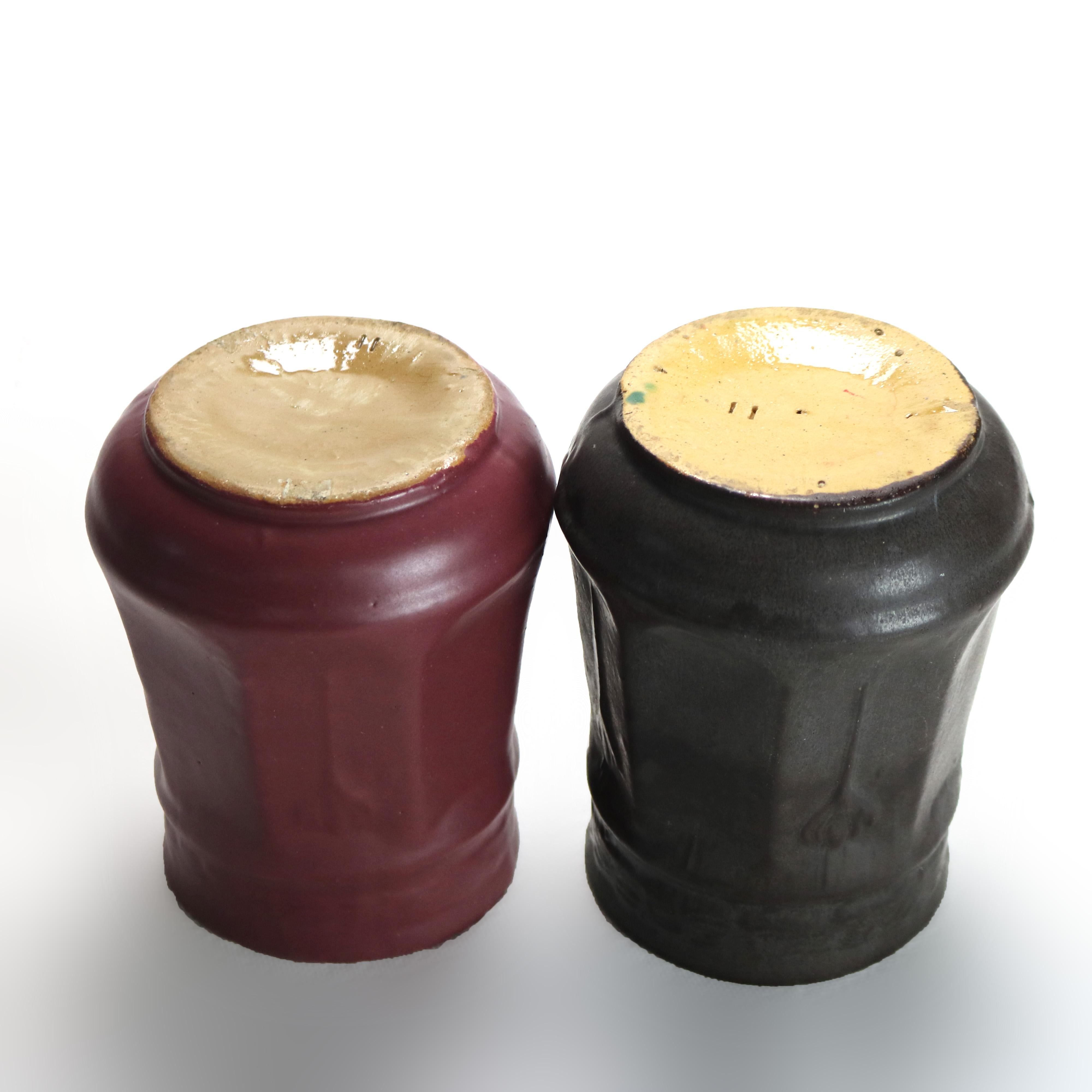 Antike Zanesville Stoneware Co. aus Steingut, antik. Matt glasierte #11 Keramikvasen, um 1930 (Töpferwaren) im Angebot