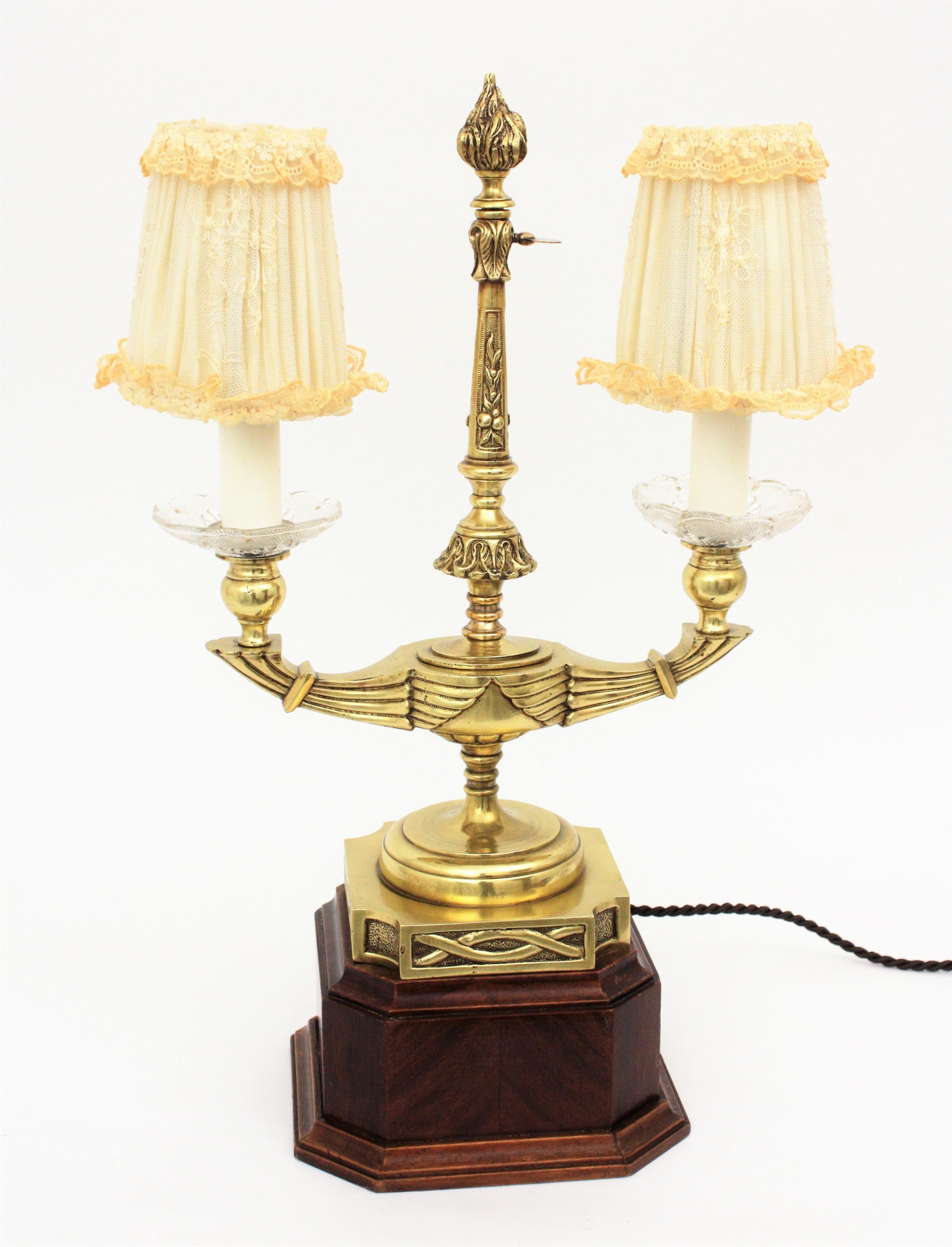 20th Century French Brass Table Lamp with Lace Lampshades For Sale