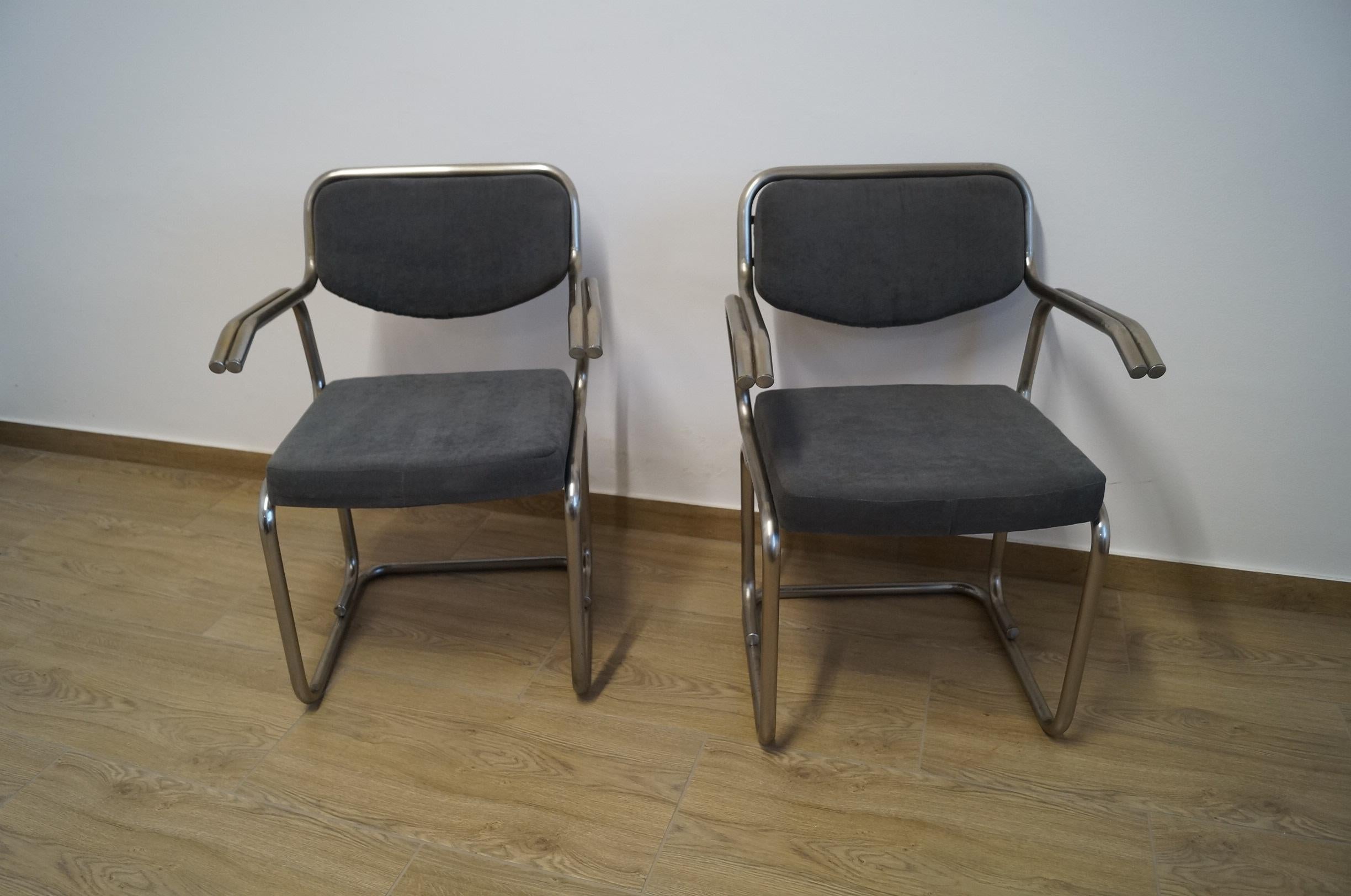 Two Art Deco armchair from 1960 Czech Republic.


Every piece of furniture that leaves our workshop from the beginning to the end is subjected to manual renovation, so as to restore its original condition from many years ago (It has been cleaned to