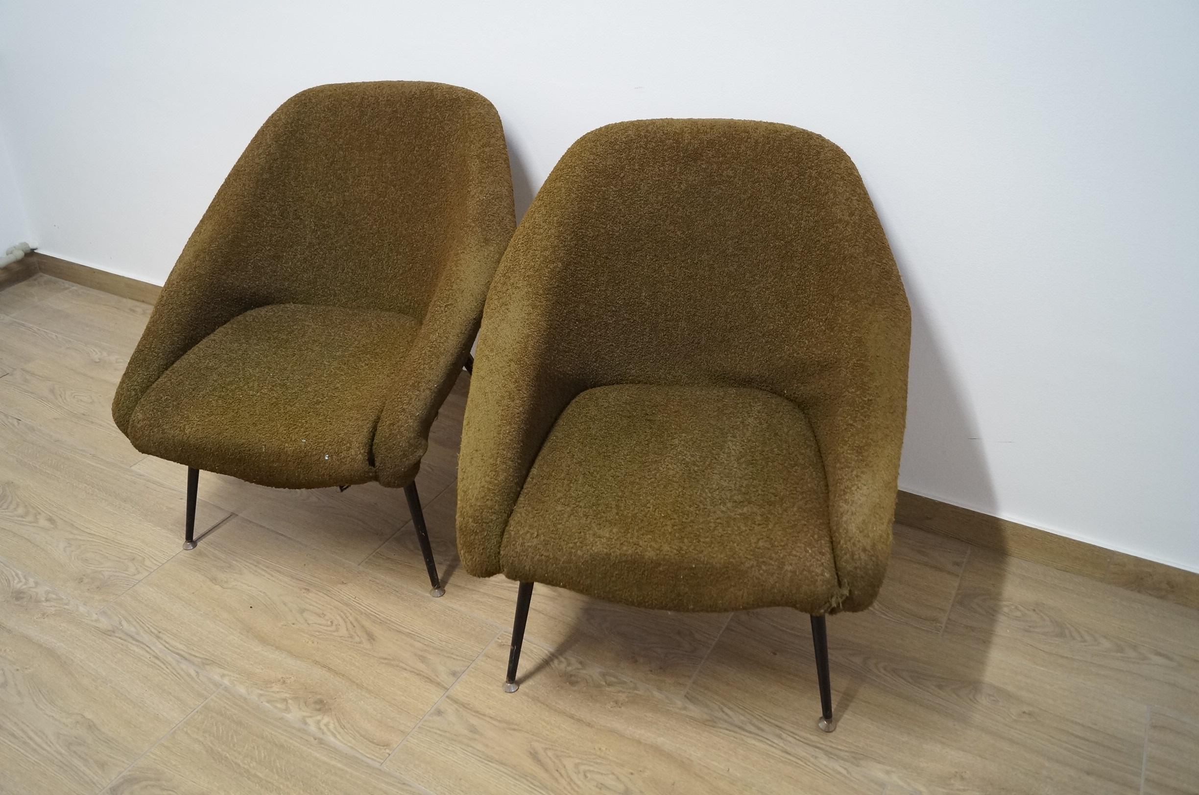 Zwei-Sessel aus dem Jahr 1960 (Walnuss) im Angebot