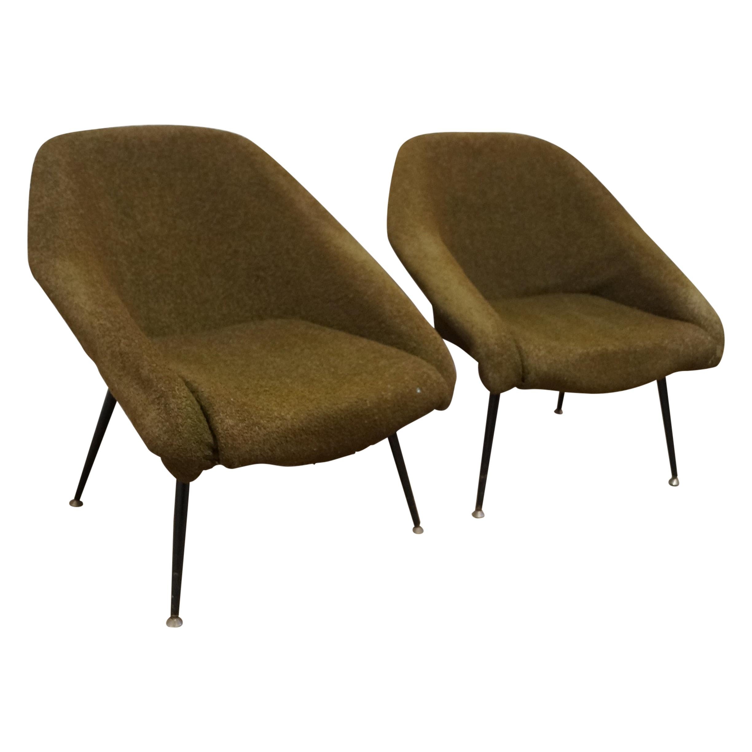 Deux fauteuils de 1960