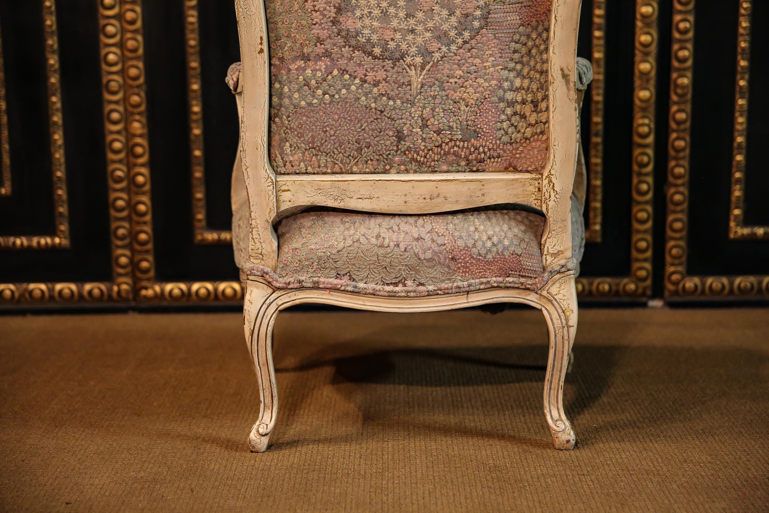 Two Armchairs in Baroque Style 14
