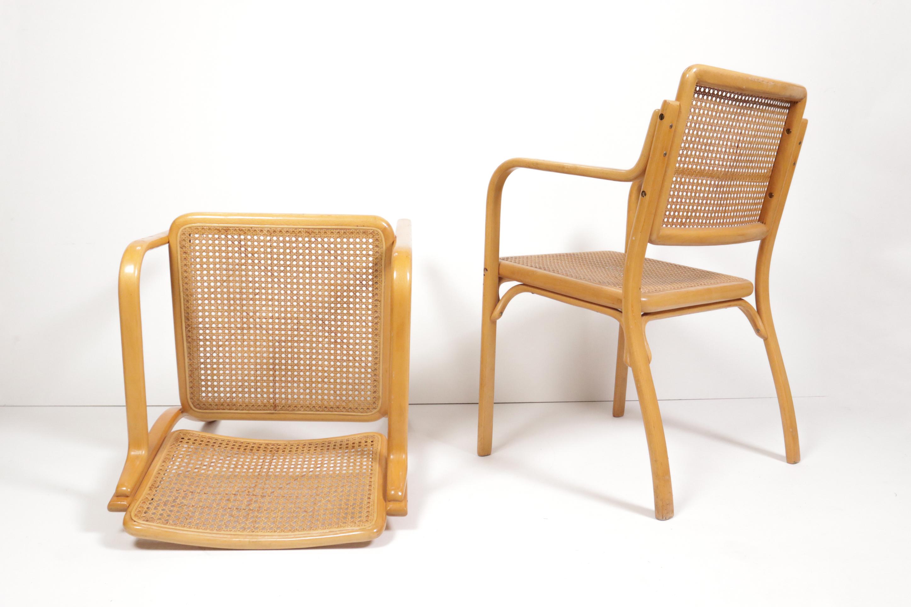 Deux fauteuils Mirjana Maracic, Mundus, Florijan Bobic Furniture Factory, Vara  en vente 6