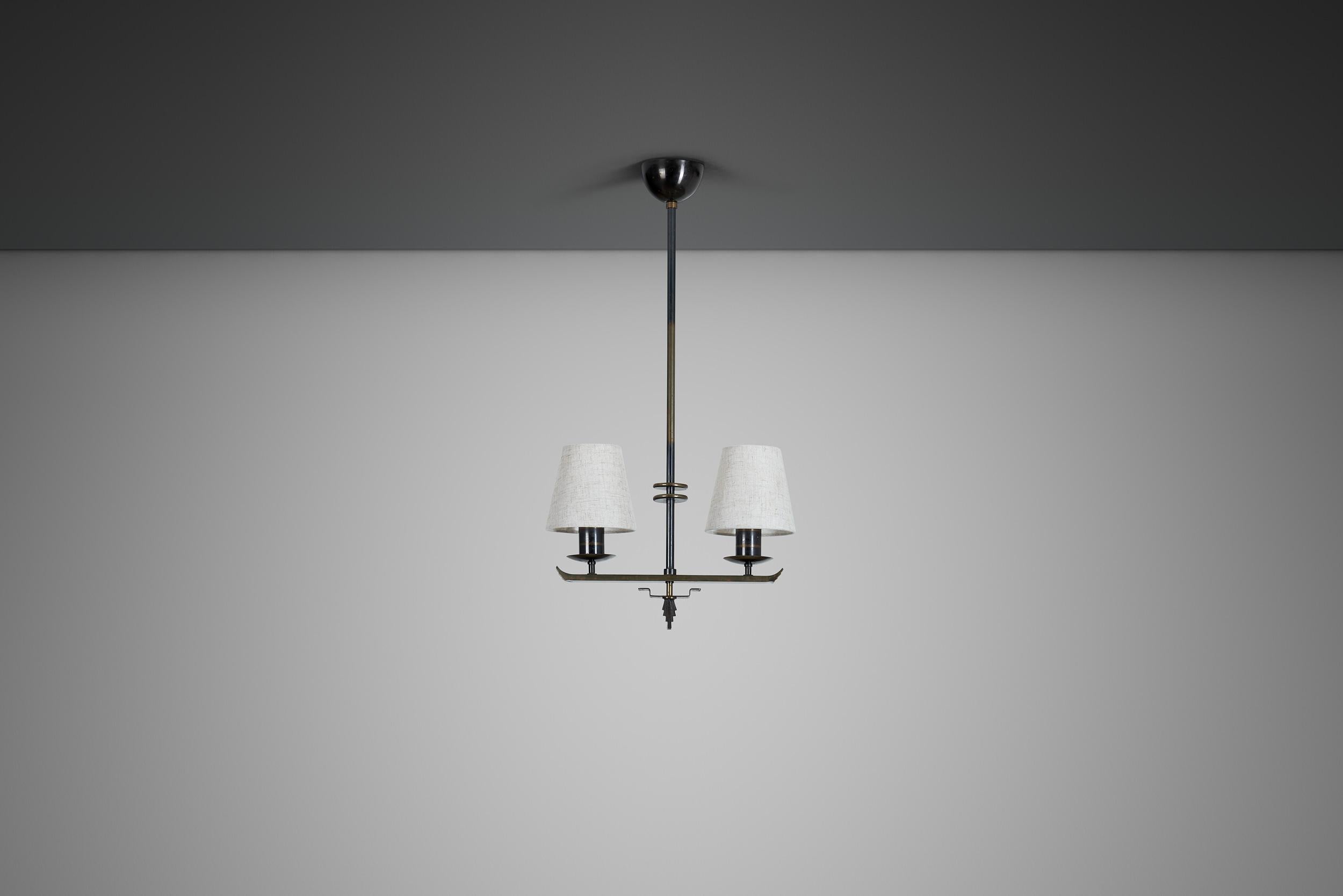 Art Déco Lampada a sospensione Art Deco a due braccia di ASEA, Svezia, anni '30 in vendita