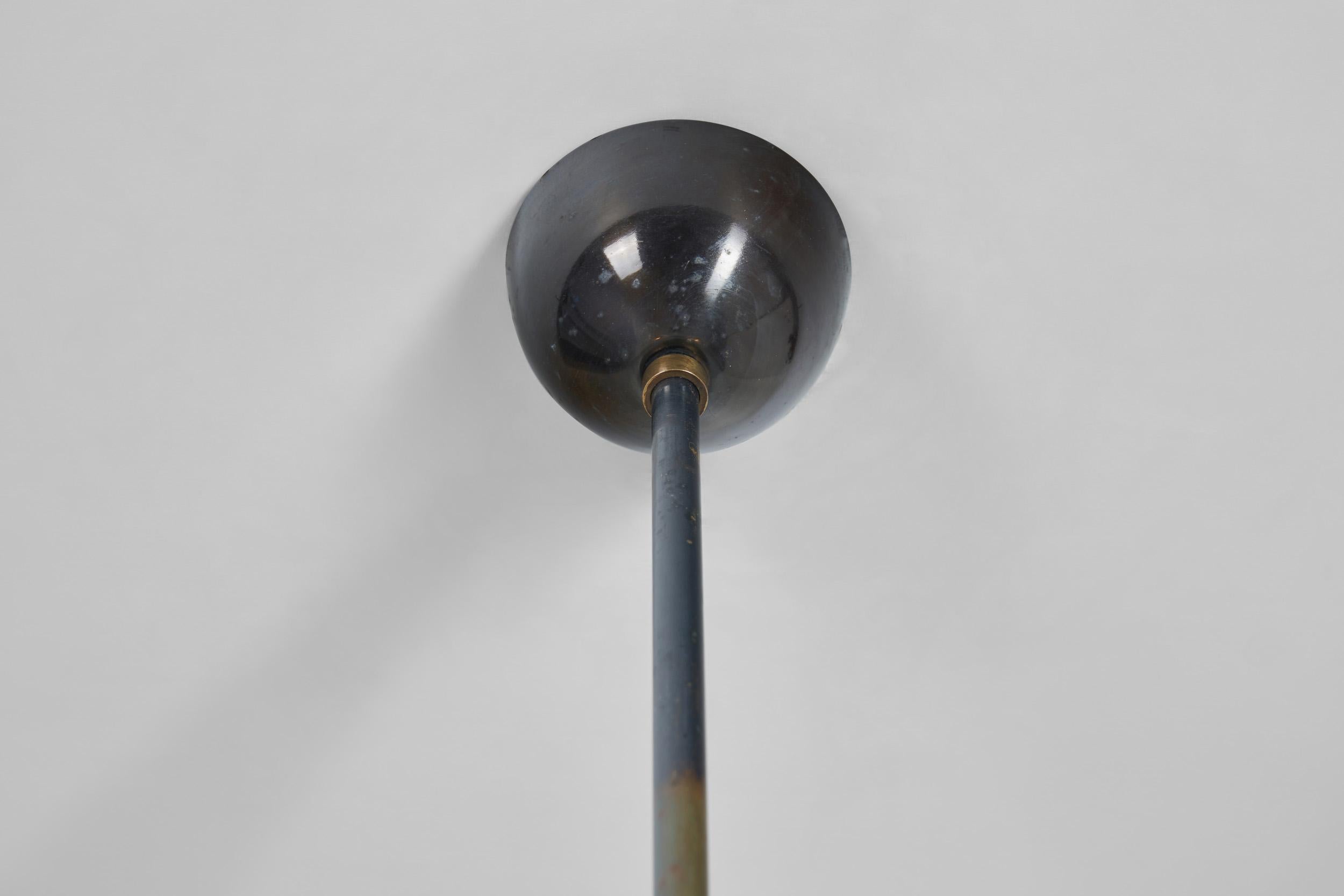 Lampada a sospensione Art Deco a due braccia di ASEA, Svezia, anni '30 in vendita 1
