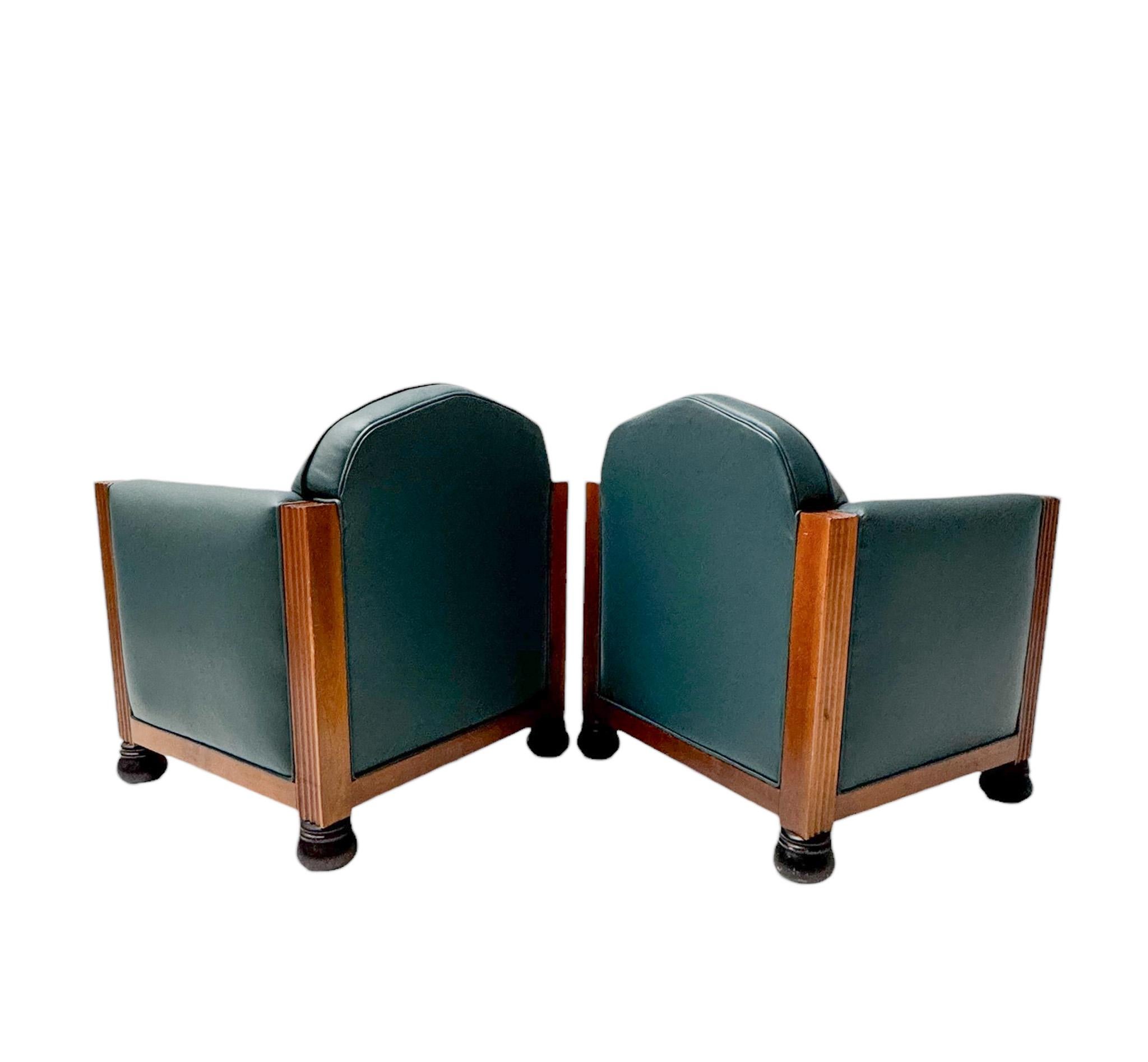 Two Art Deco Amsterdamse School Lounge Chairs by Fa. Drilling Amsterdam, 1920s For Sale 1