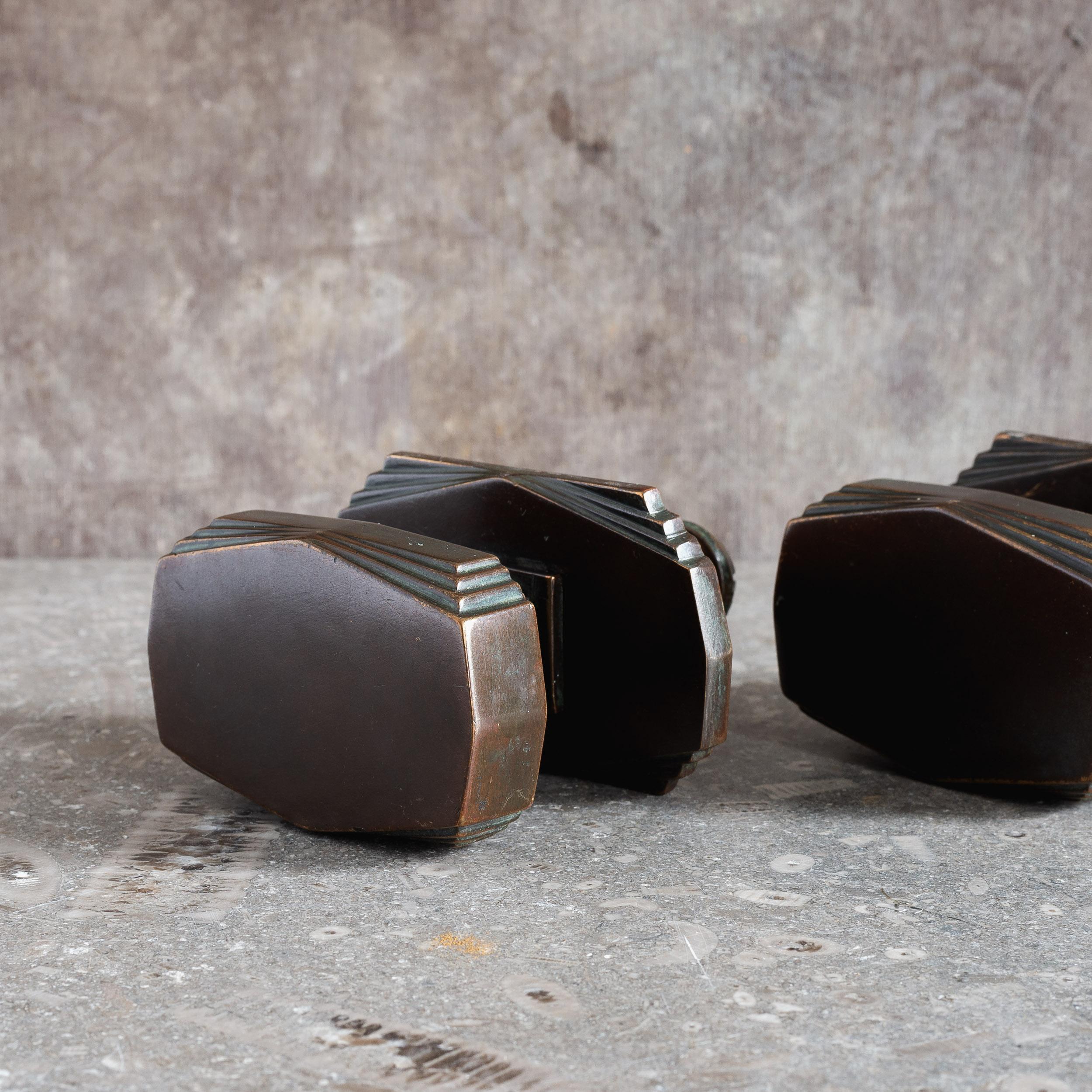 Two Art Deco Bronze Centre Pulls In Good Condition For Sale In London, GB