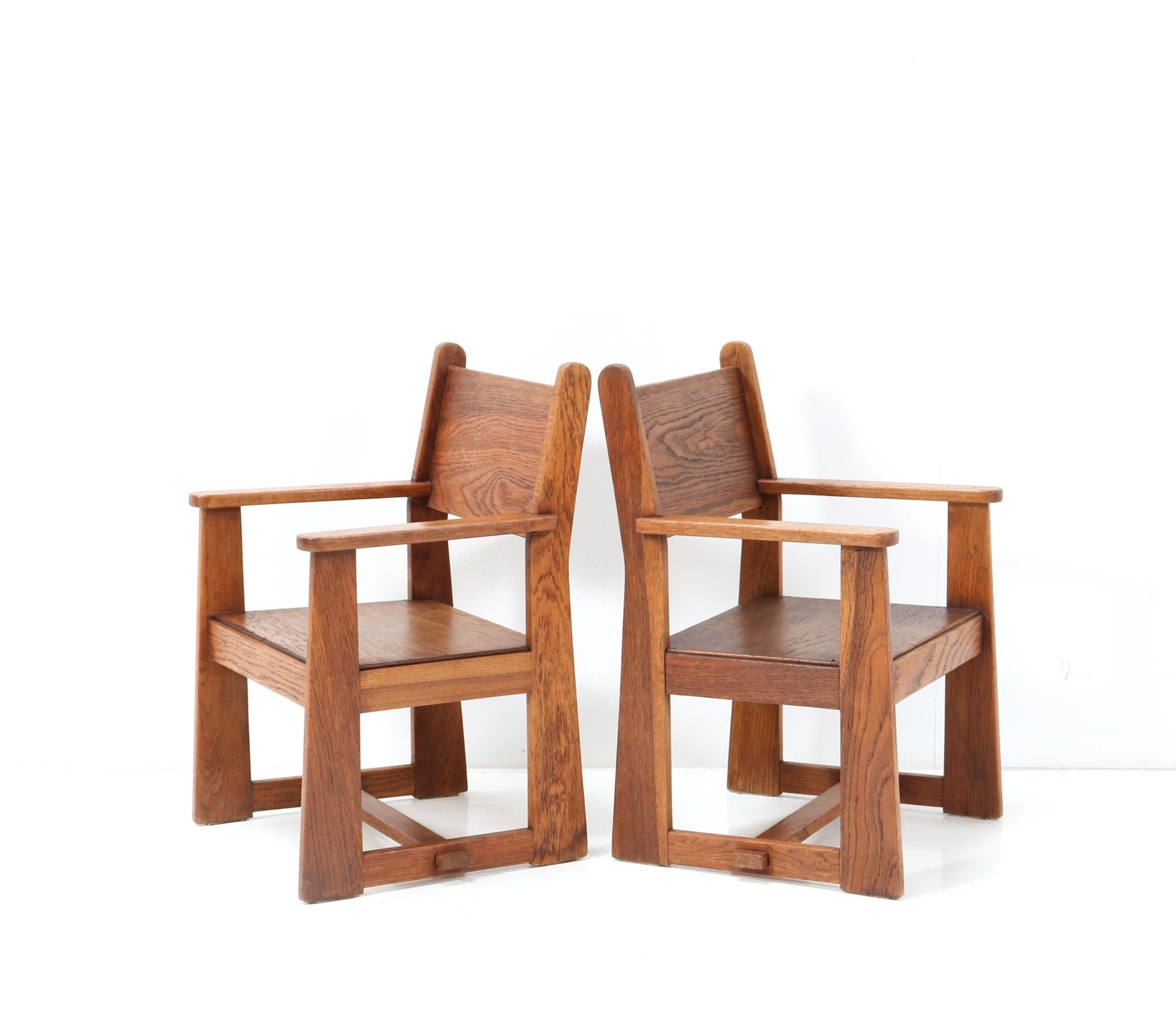 Néerlandais Deux fauteuils pour enfants Art Déco Modernist de Jan Wils pour Eik en Linden, 1918 en vente