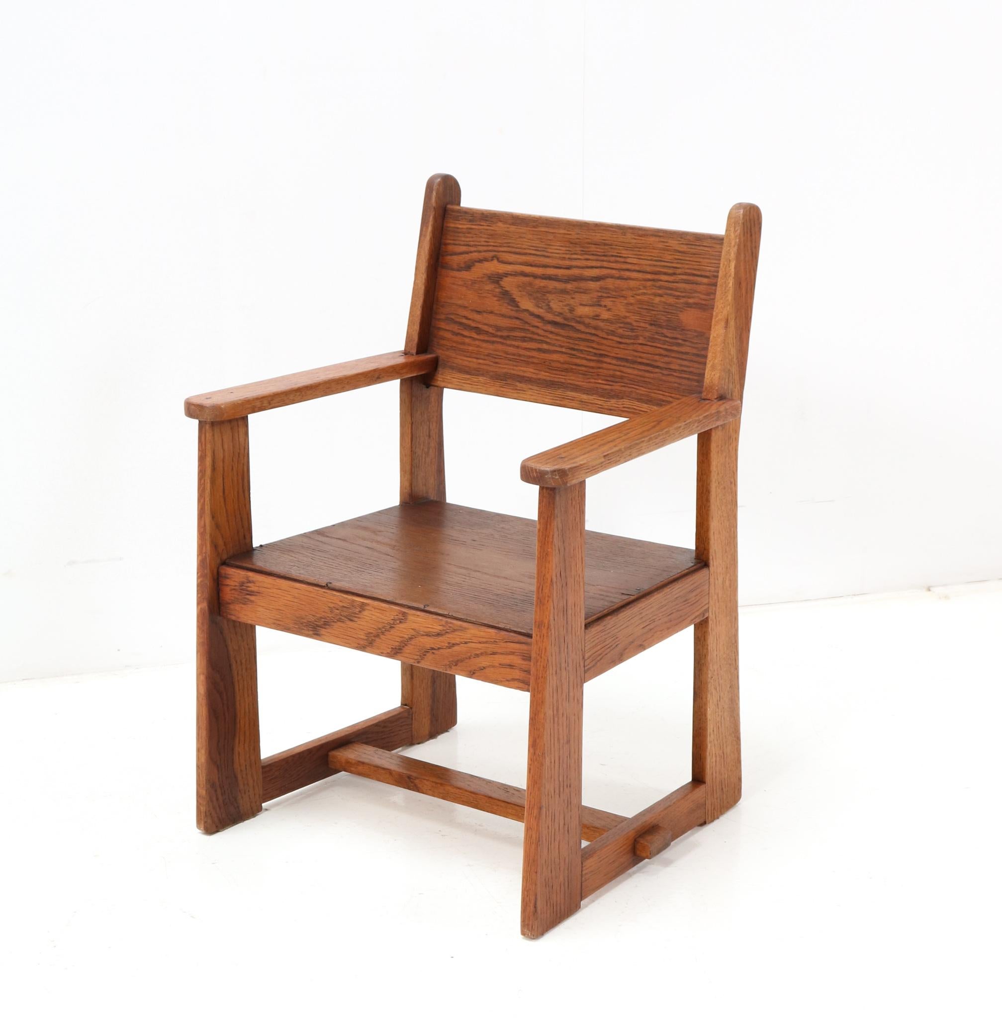 Chêne Deux fauteuils pour enfants Art Déco Modernist de Jan Wils pour Eik en Linden, 1918 en vente