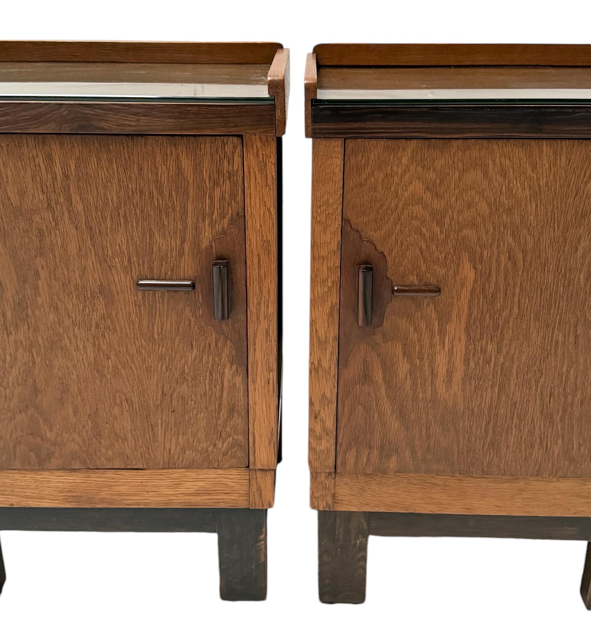 Modernistische Nachttische oder Nachttische im Art déco-Stil, 1920er Jahre im Angebot 4