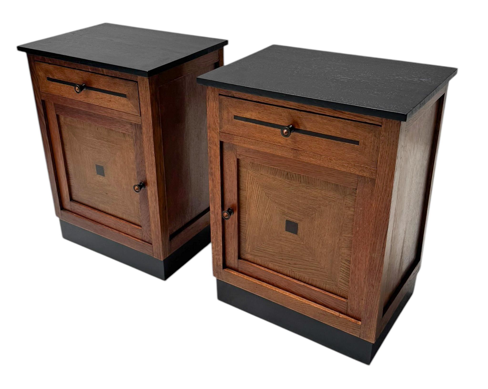 Two Art Deco Modernist Nightstands or Bedside Tables, 1920s For Sale 4