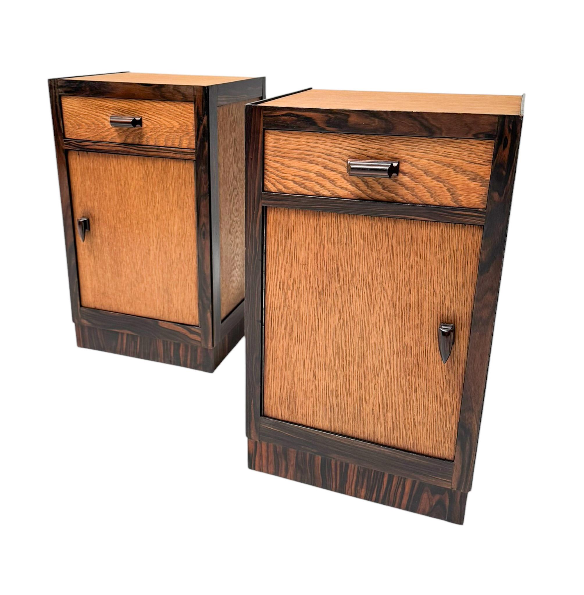 Two Art Deco Modernist Nightstands or Bedside Tables, 1920s For Sale 1