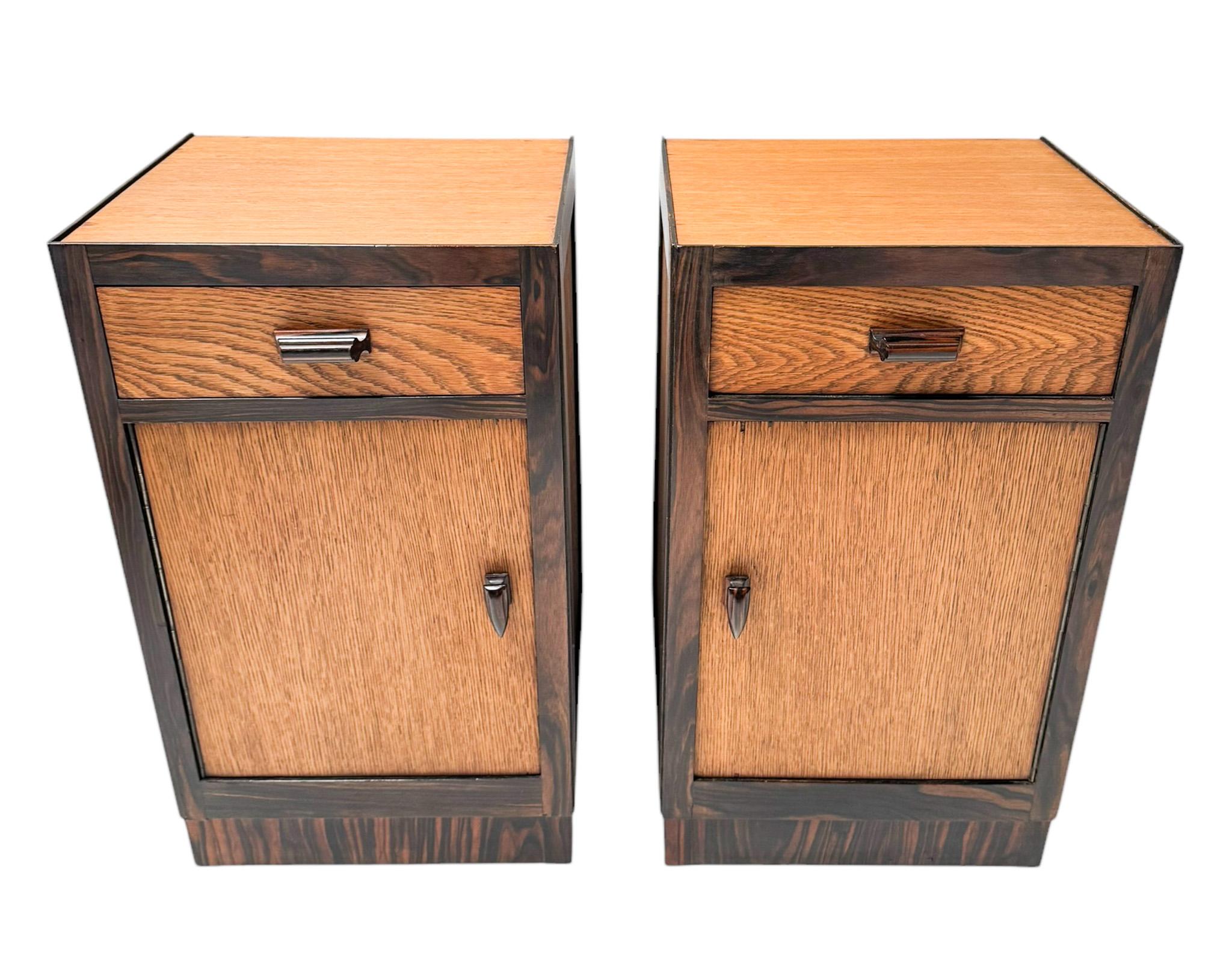 Two Art Deco Modernist Nightstands or Bedside Tables, 1920s For Sale 2