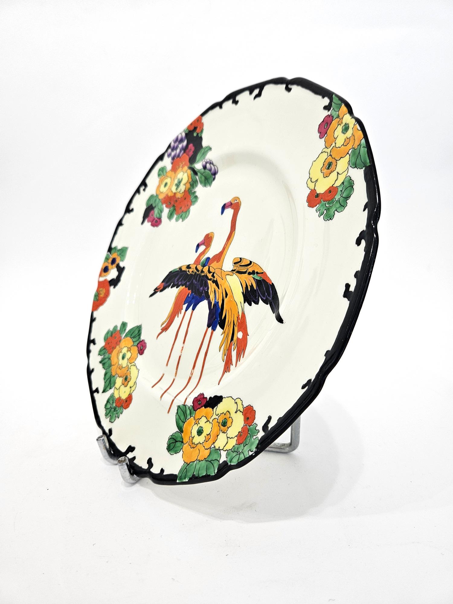 Deux assiettes à flamants roses Art déco Royal Doulton Mandarin Ware, Robert Allen, c.C. 1920 en vente 8