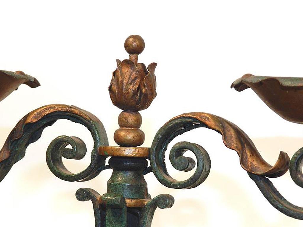 Laqué Deux lampes de table en fer forgé Art déco, vers 1940 en vente