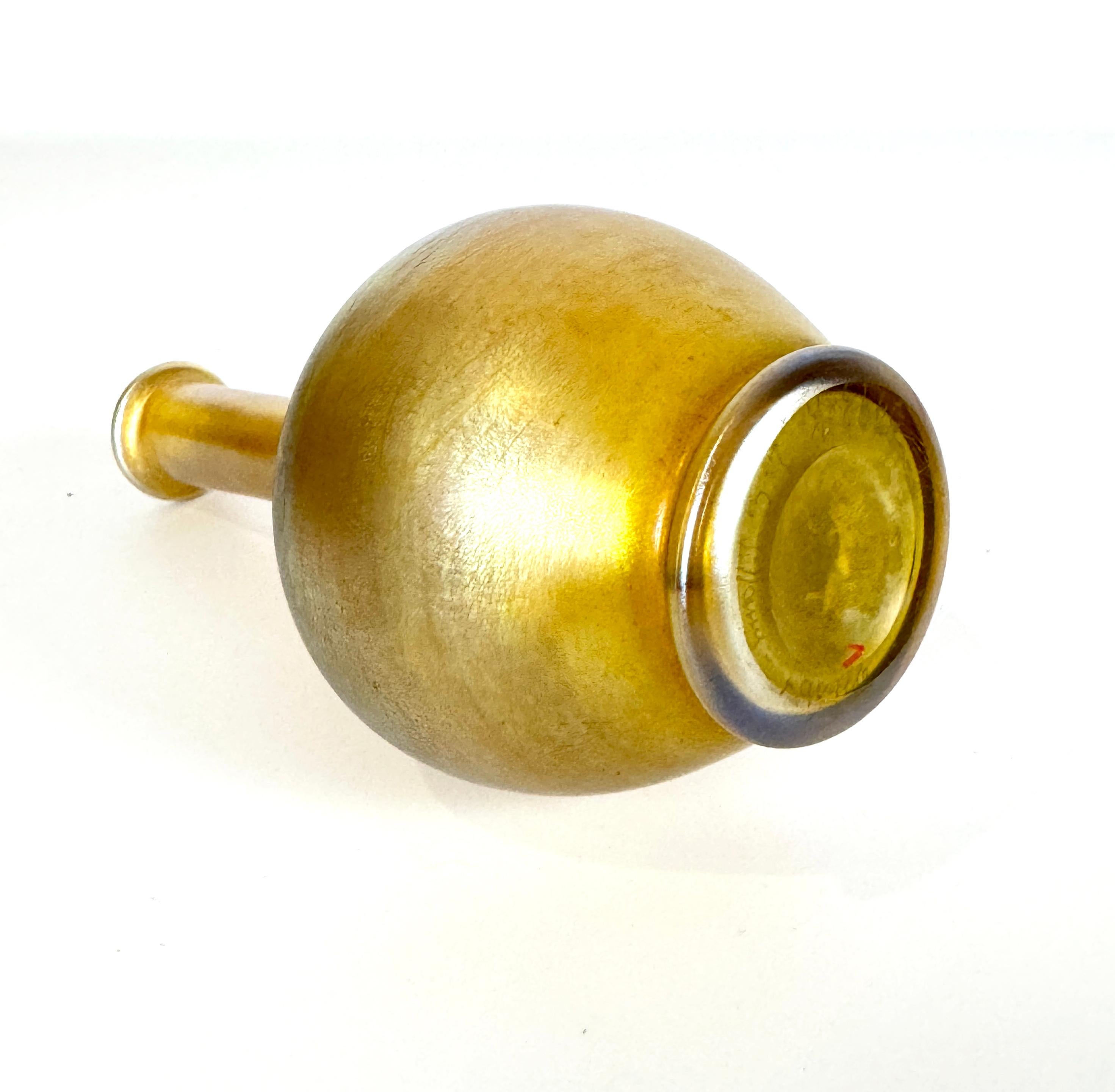 Due vasi in vetro Favrile Art Nouveau, Louis Comfort Tiffany in vendita 4
