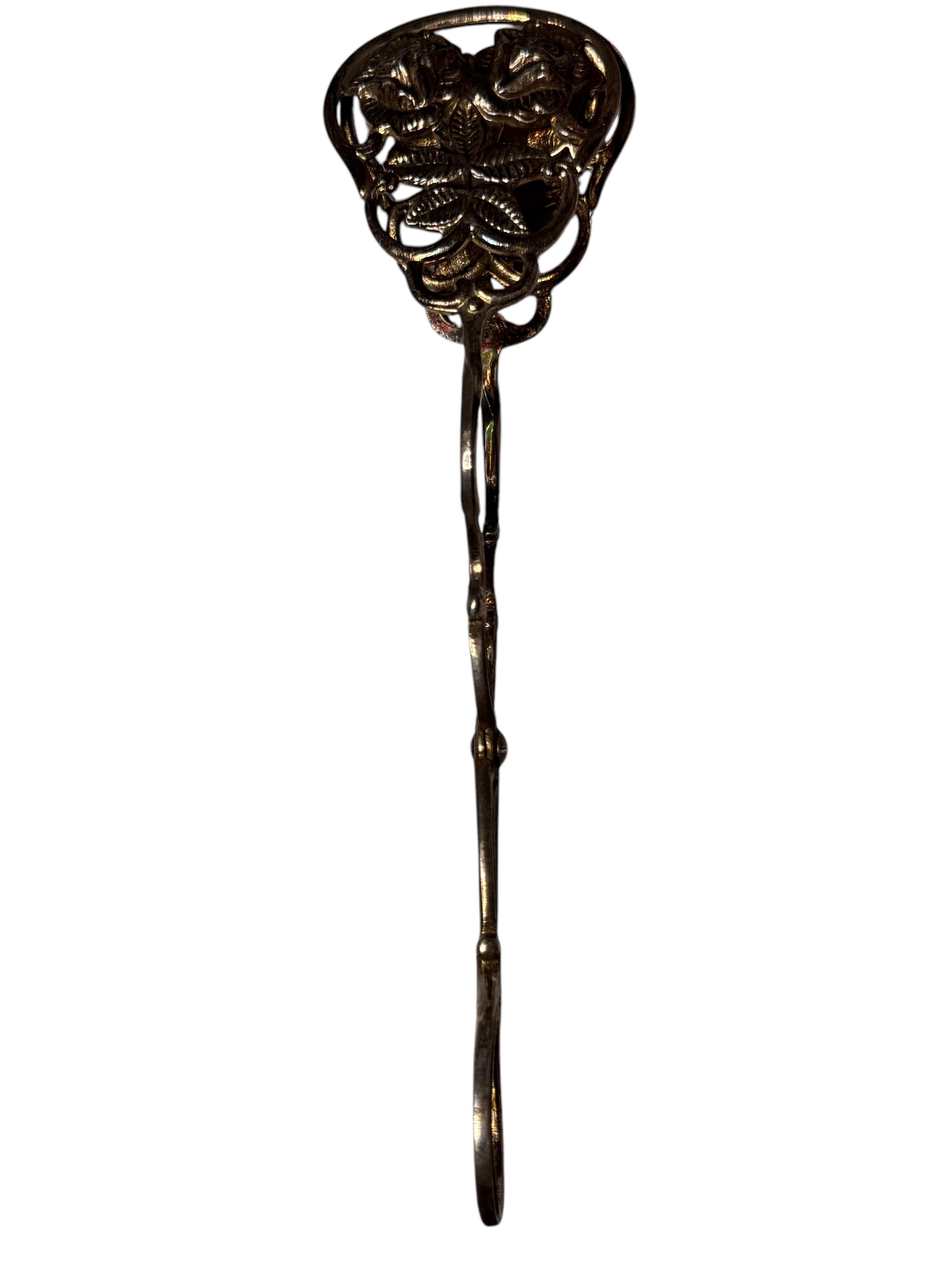 Due pinze da portata in argento Art Nouveau per torte, pasticcini e caramelle, Germania, 1900 In condizioni buone in vendita a Nuernberg, DE