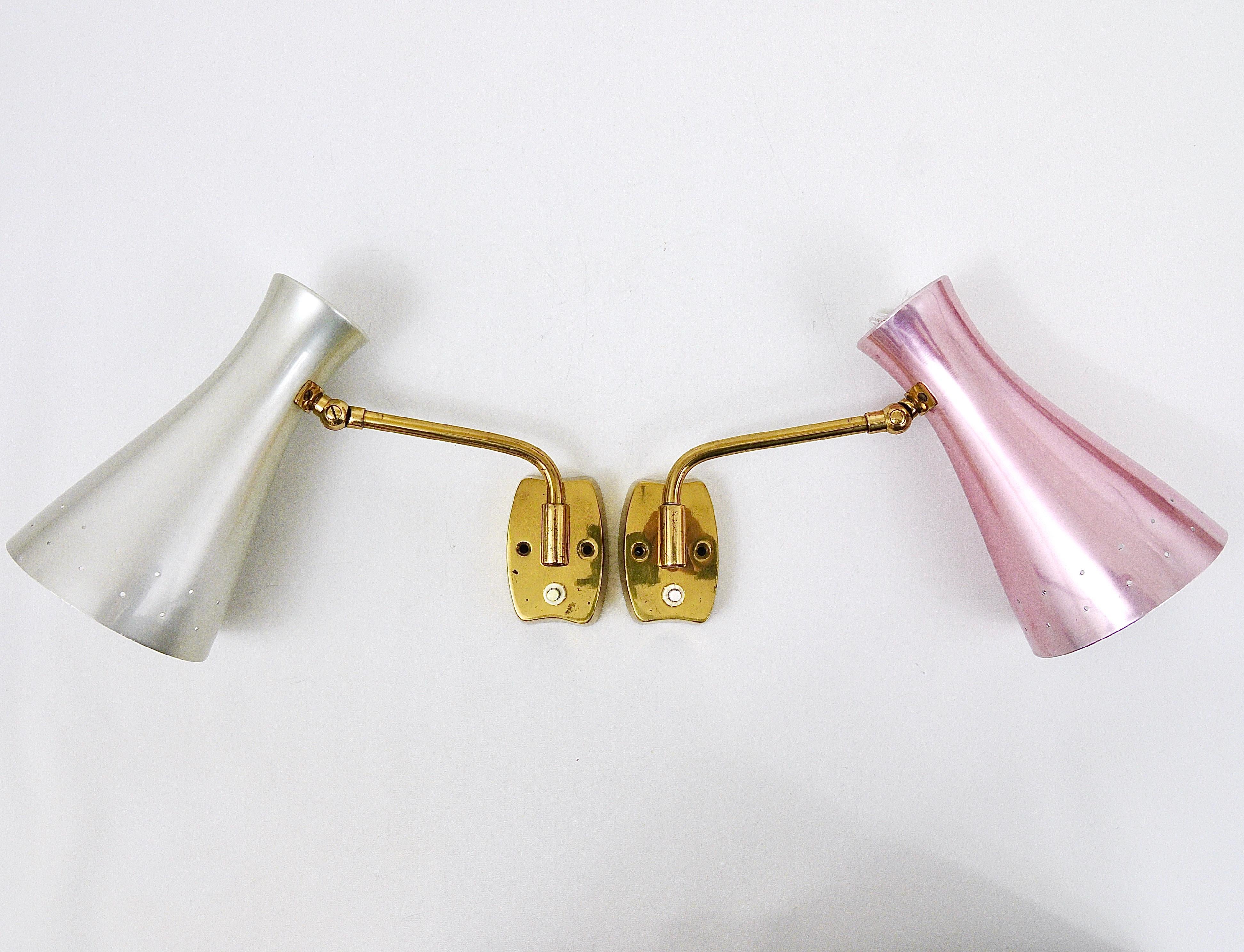 Two Articulating Conical Brass Sconces in the Style of Stilnovo, Italy, 1950s For Sale 6
