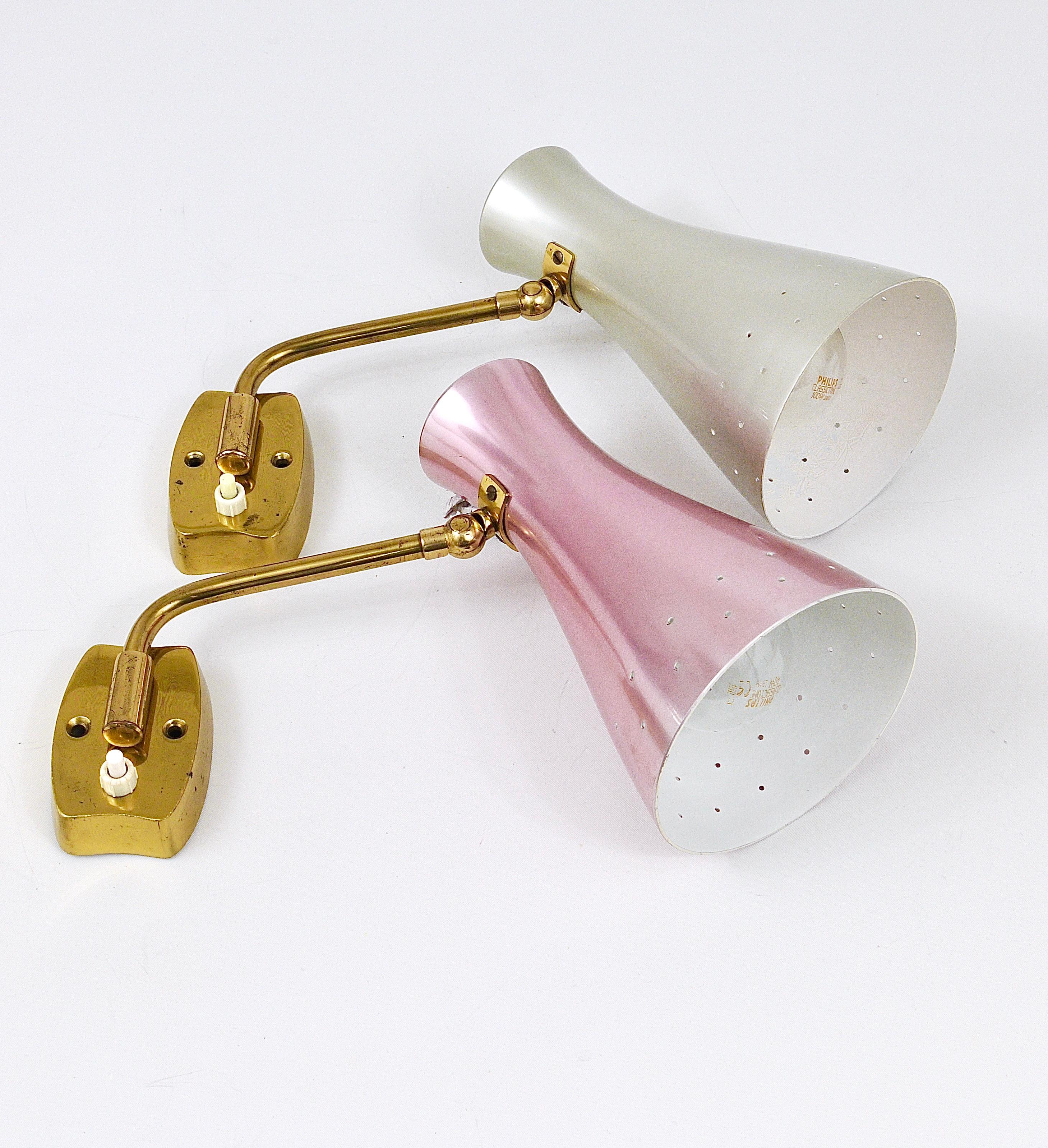 Two Articulating Conical Brass Sconces in the Style of Stilnovo, Italy, 1950s For Sale 12