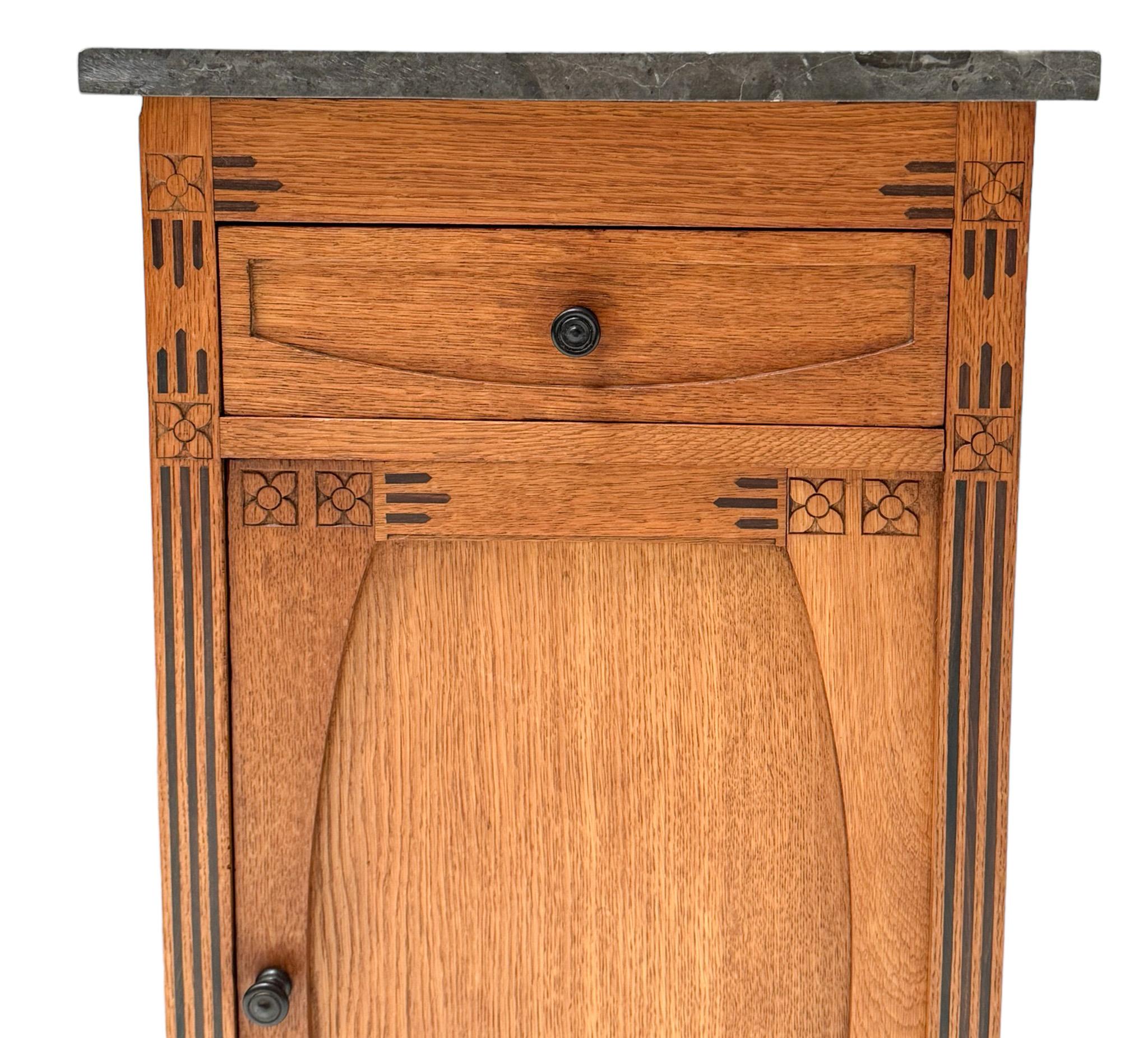 Two  Arts & Crafts Nightstands or Bedside Tables by H. P. Mutters & Zoon, 1900s 5