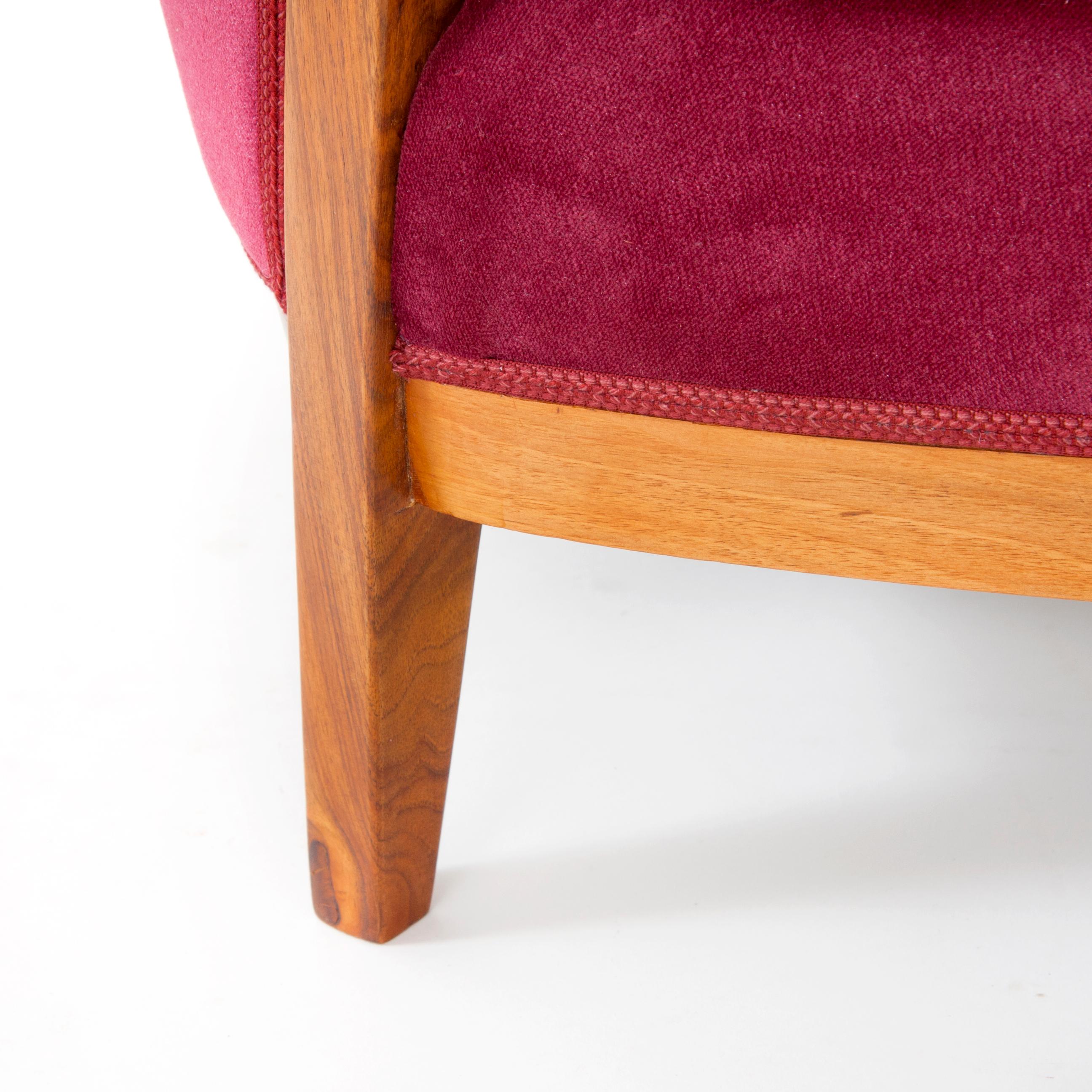 One Austrian Midcentury Walnut Embassy Club Chairs, Velvet Upholstery, 1950s 6
